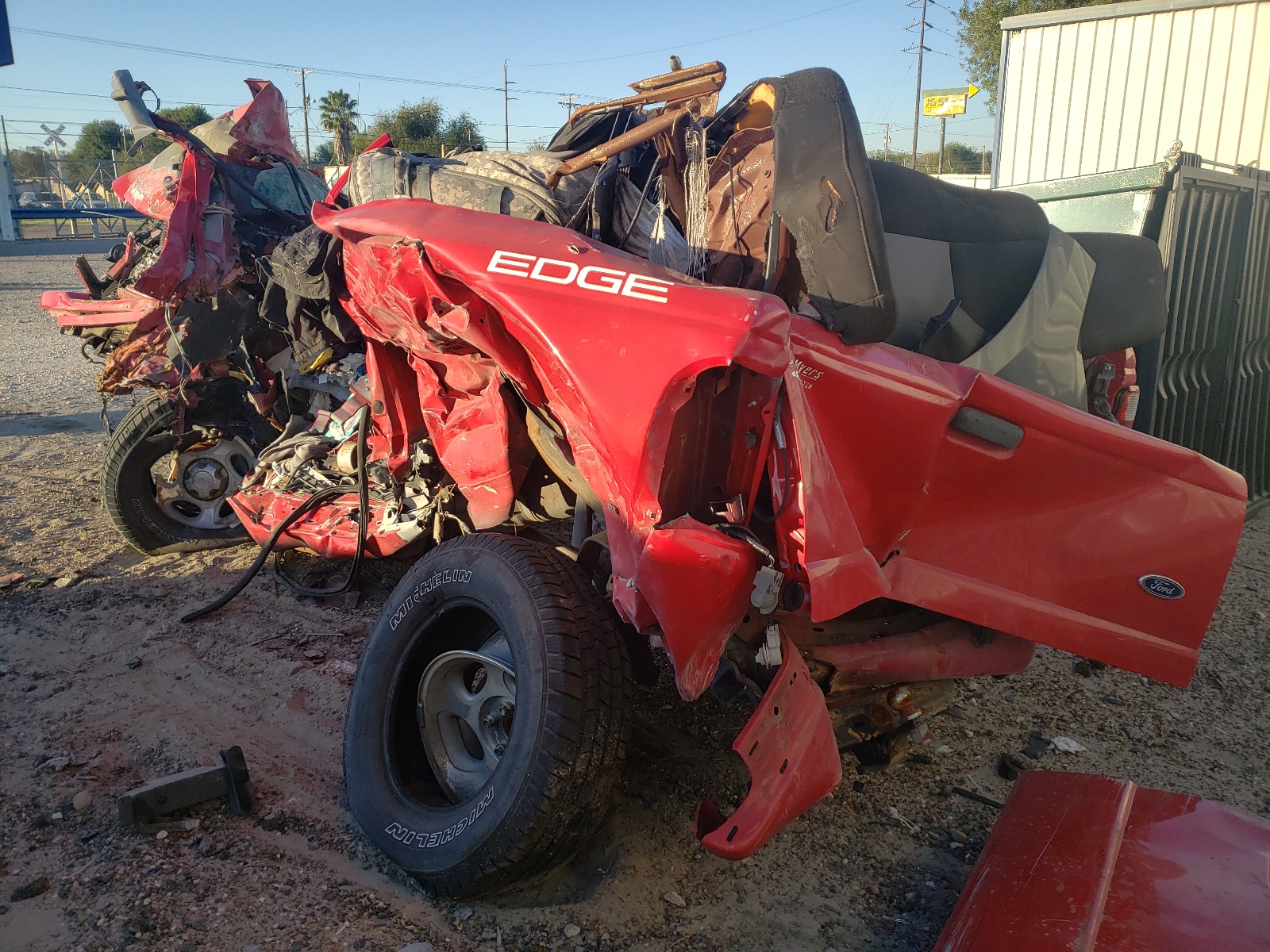 Photo 3 from auction – 2004 FORD RANGER SUP with VIN 1FTYR44U44PB65933