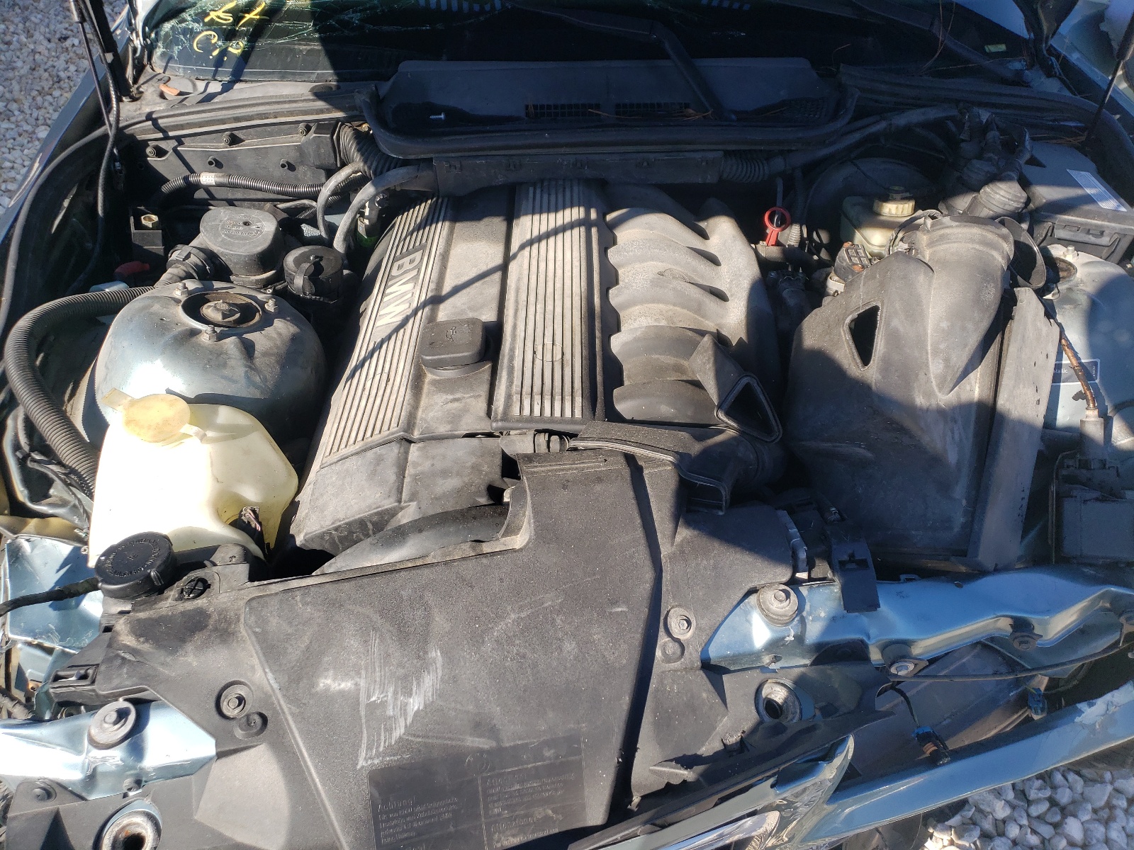 Photo 7 from auction – 1998 BMW 323 IC AUT with VIN WBABJ8329WEM20768