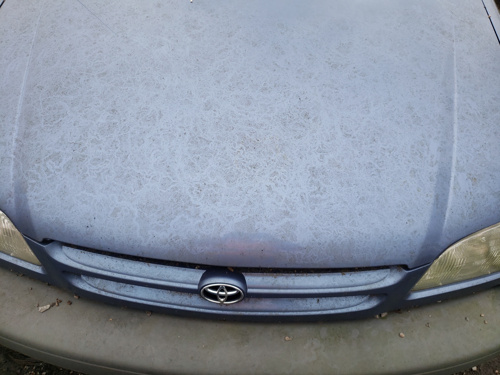 Photo 7 from auction – 2000 TOYOTA SIENNA with VIN 4T3ZF13C6YU245104