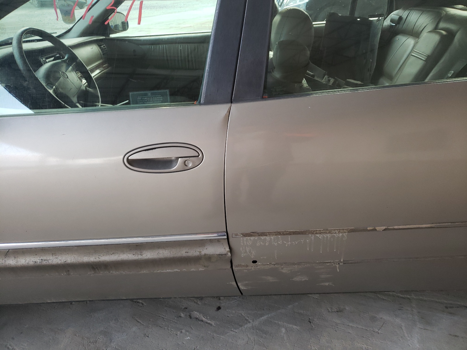 Photo 10 from auction – 2002 BUICK PARK AVENU with VIN 1G4CW54K224242008