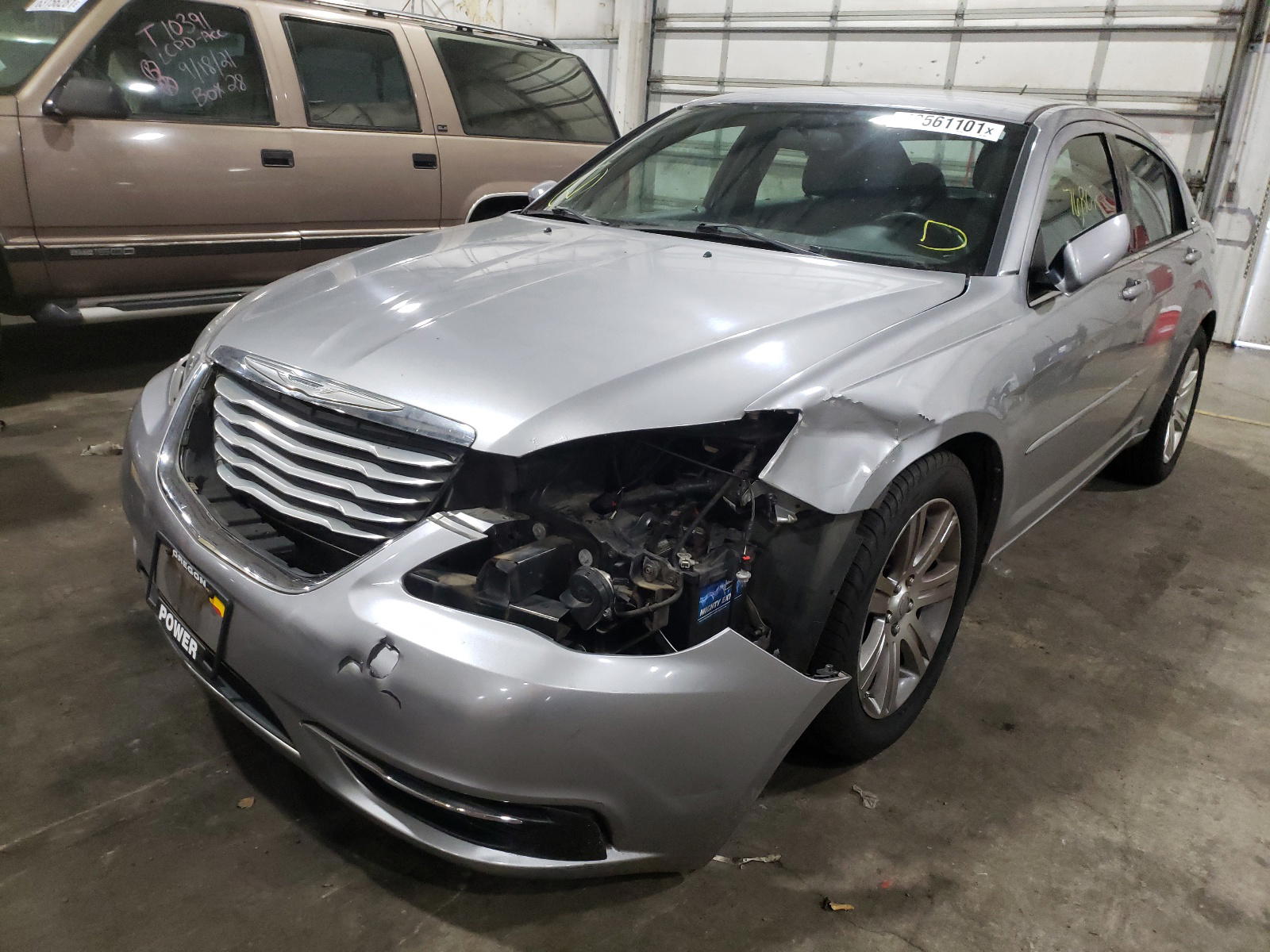 Photo 2 from auction – 2013 CHRYSLER 200 TOURIN with VIN 1C3CCBBB3DN639713