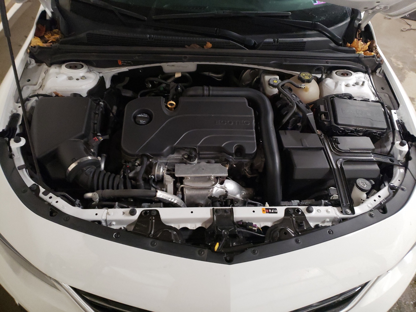 Photo 7 from auction – 2018 CHEVROLET MALIBU LT with VIN 1G1ZD5ST3JF198676