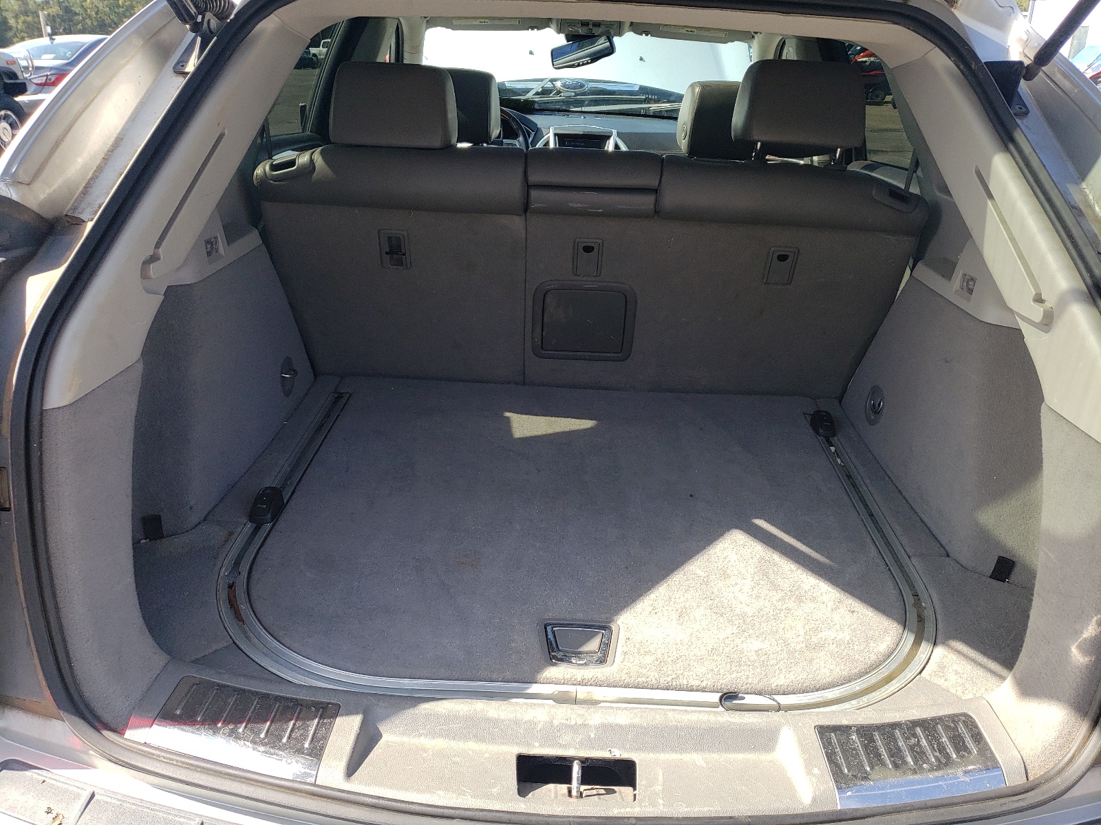 Photo 9 from auction – 2011 CADILLAC SRX LUXURY with VIN 3GYFNDEY5BS509489