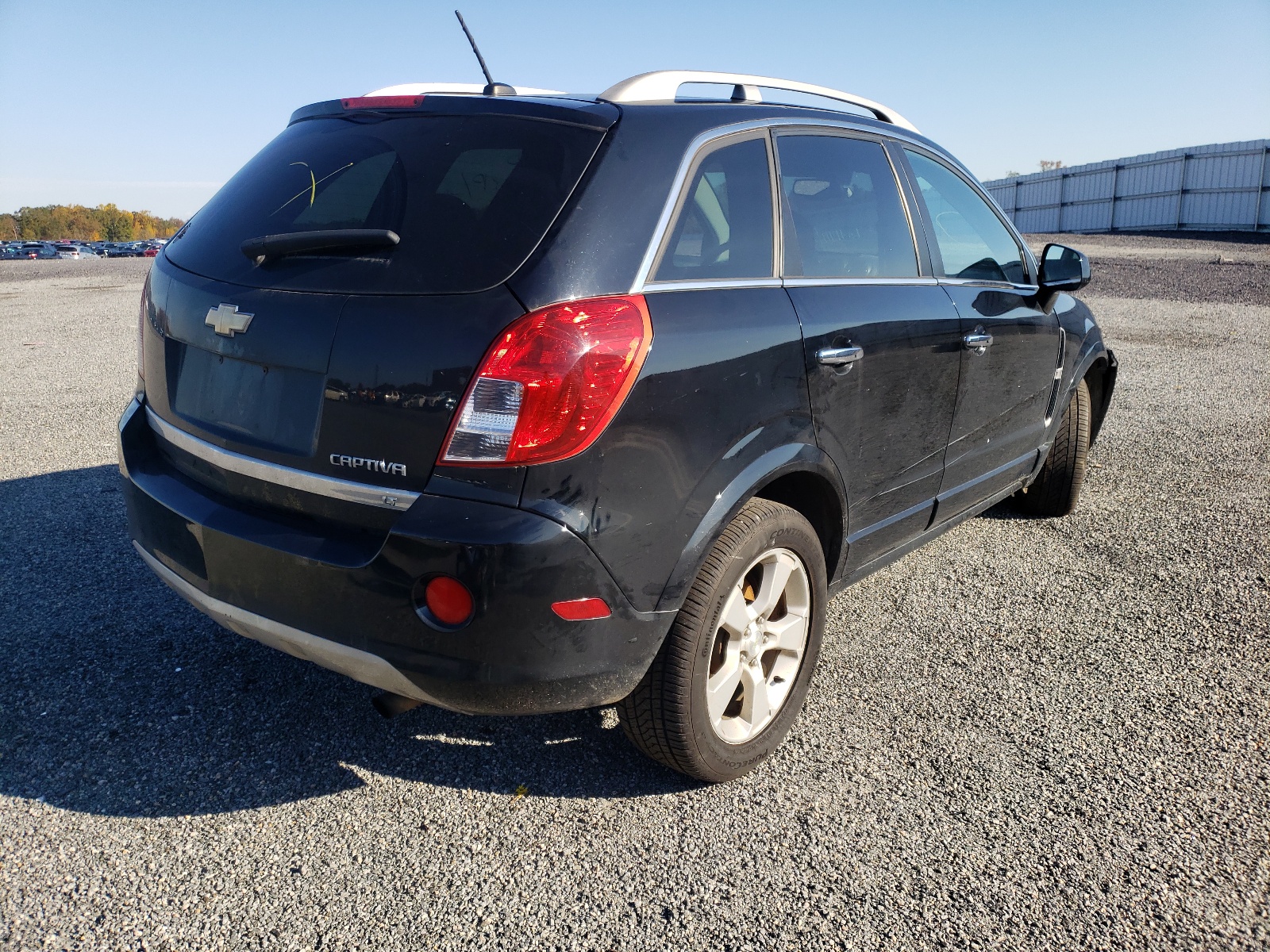 Photo 4 from auction – 2015 CHEVROLET CAPTIVA LT with VIN 3GNAL3EK1FS528887
