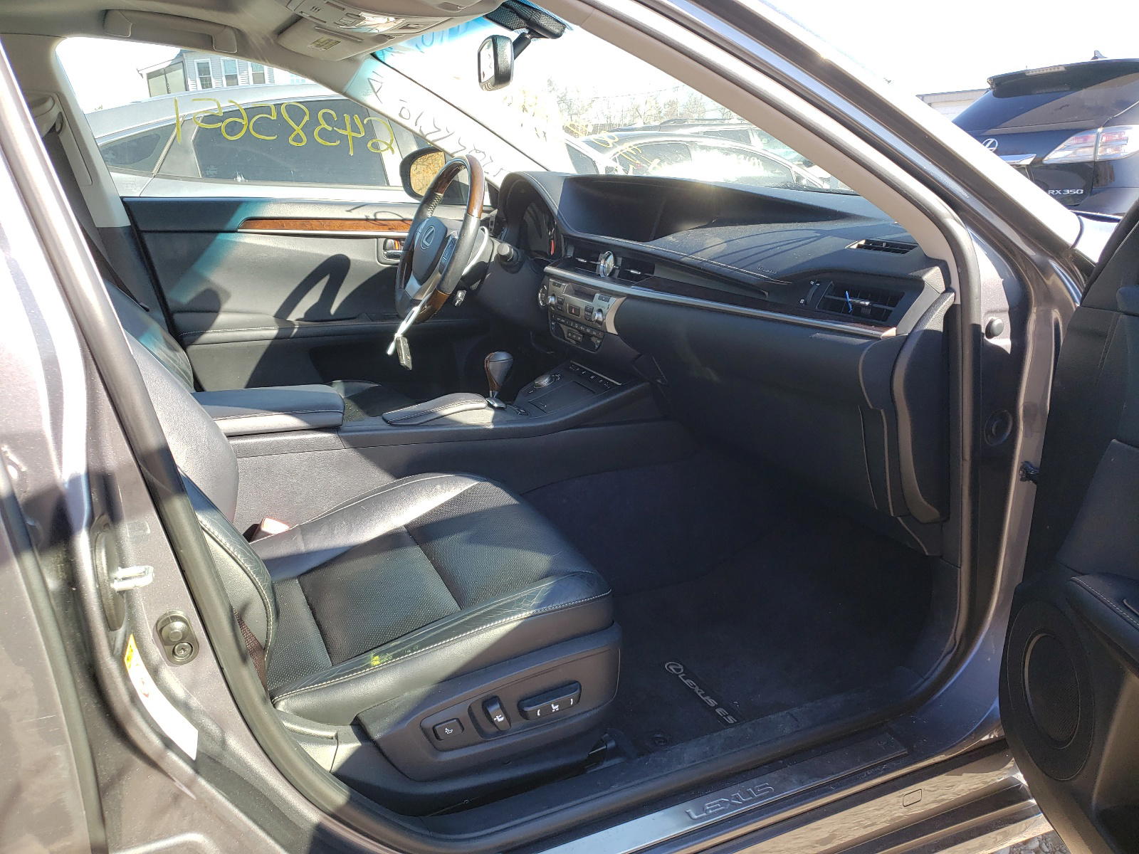 Photo 5 from auction – 2013 LEXUS ES 350 with VIN JTHBK1GG2D2049768