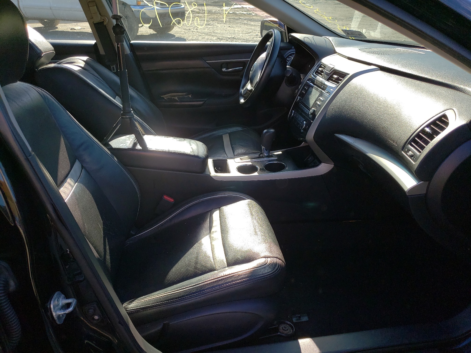 Photo 5 from auction – 2015 NISSAN ALTIMA 2.5 with VIN 1N4AL3APXFC436683