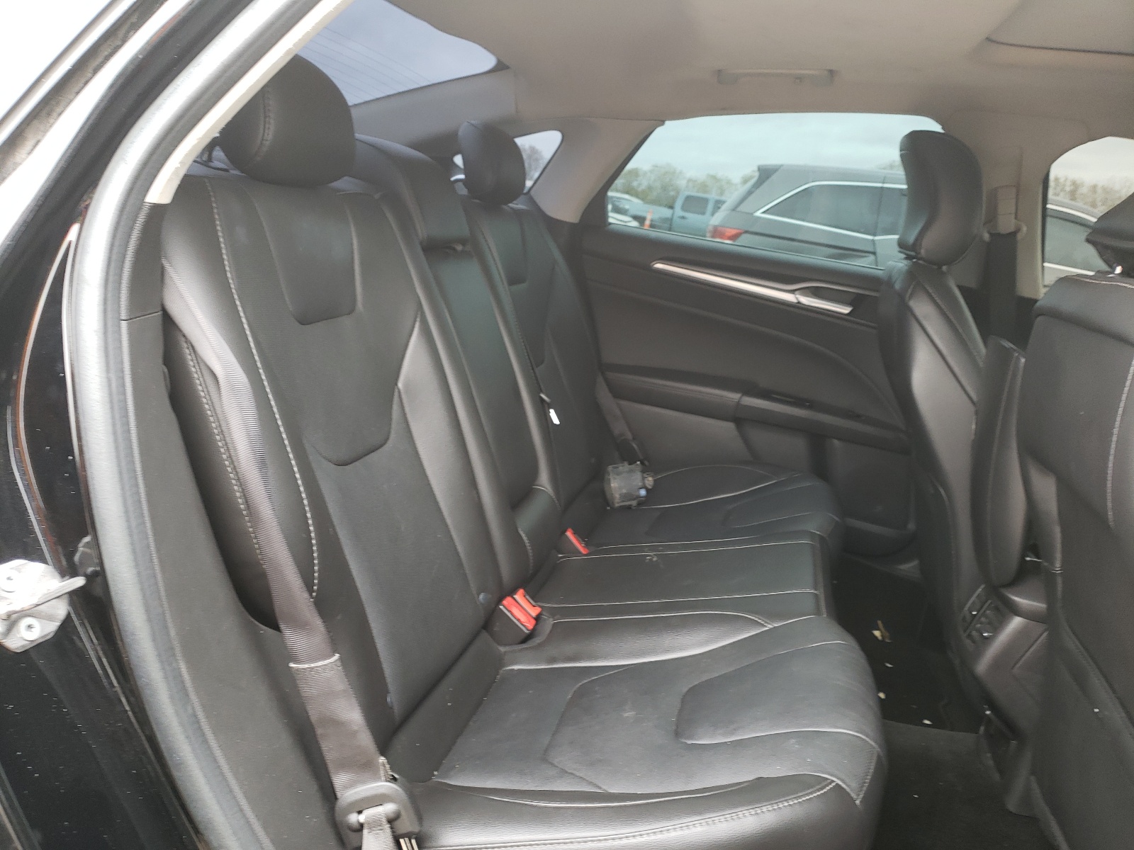 Photo 6 from auction – 2015 FORD FUSION TIT with VIN 3FA6P0SUXGR104663