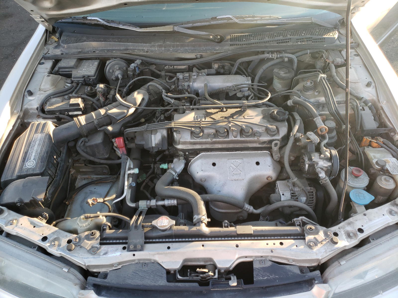 Photo 7 from auction – 1995 HONDA ACCORD EX with VIN JHMCD5656SC020044