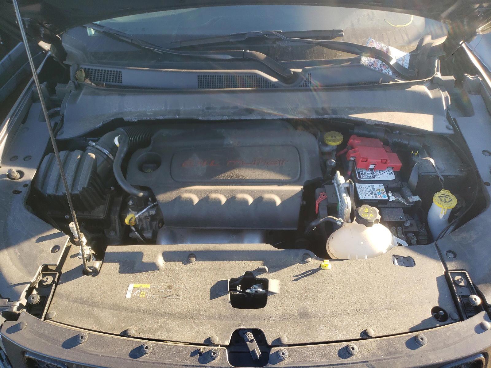 Photo 7 from auction – 2019 JEEP COMPASS LA with VIN 3C4NJDBB0KT682991
