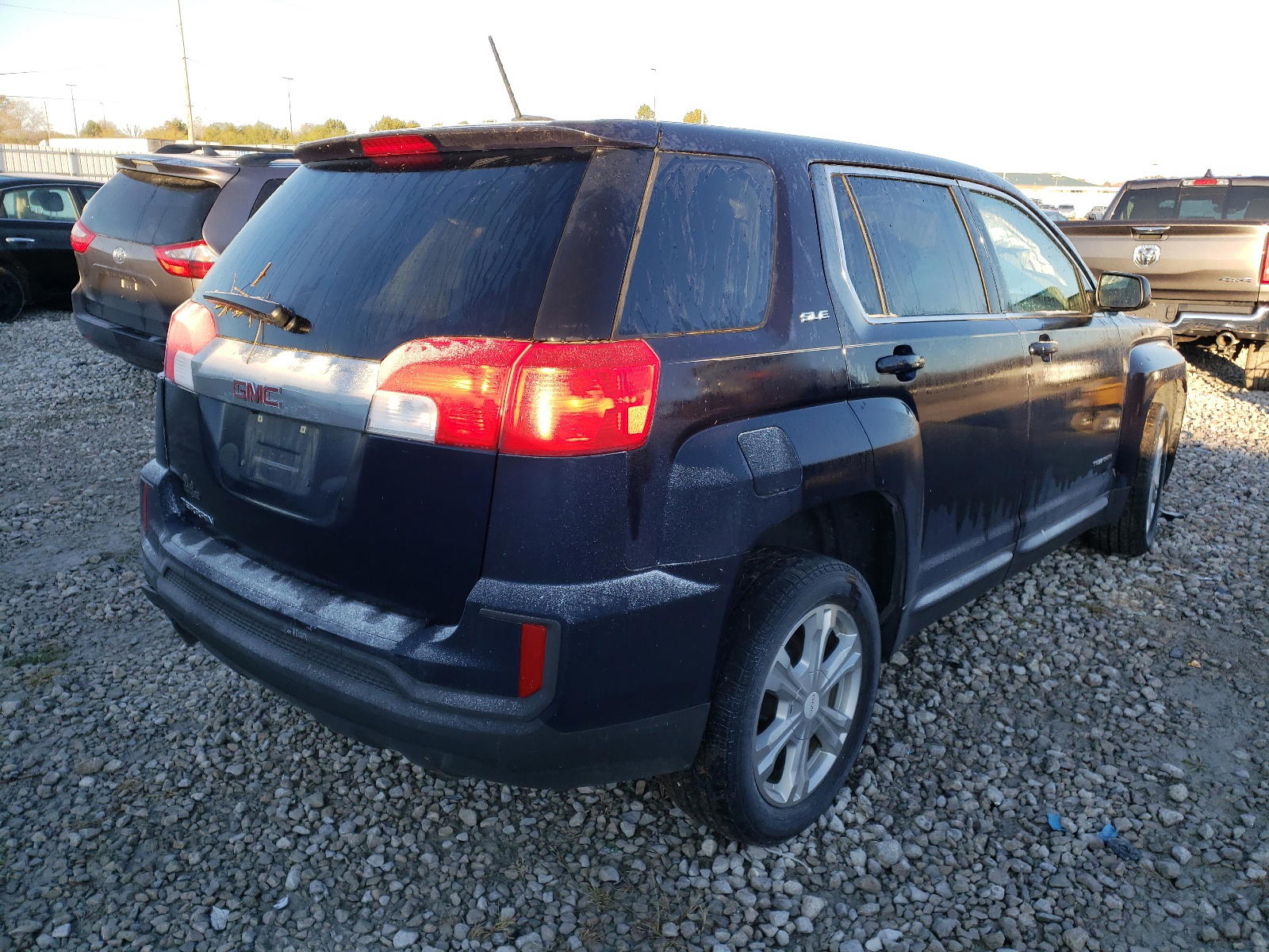 Photo 4 from auction – 2017 GMC TERRAIN SL with VIN 2GKALMEK3H6113879