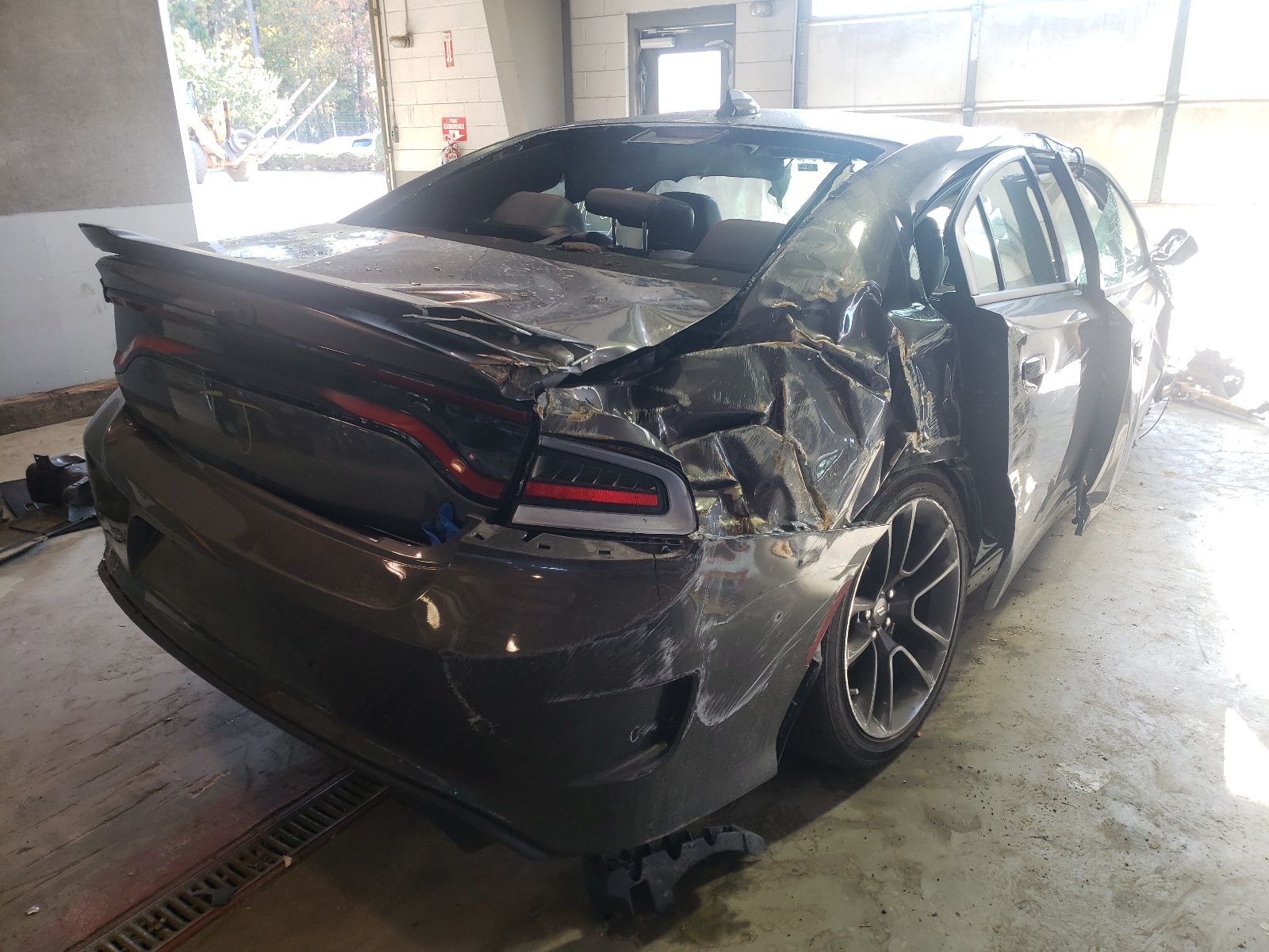 Photo 4 from auction – 2020 DODGE CHARGER SC with VIN 2C3CDXGJ9LH183136