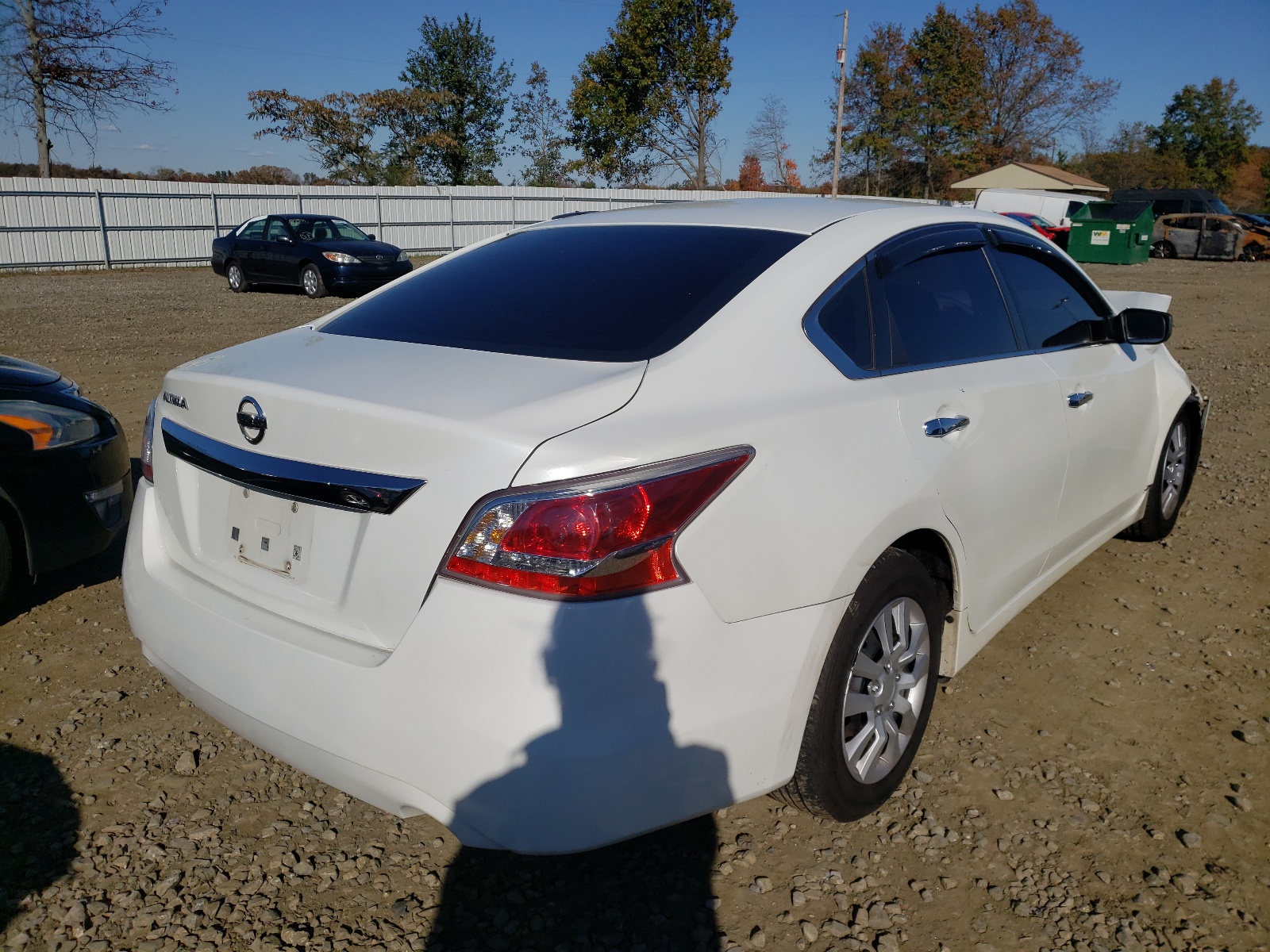 Photo 4 from auction – 2015 NISSAN ALTIMA 2.5 with VIN 1N4AL3AP5FN315094