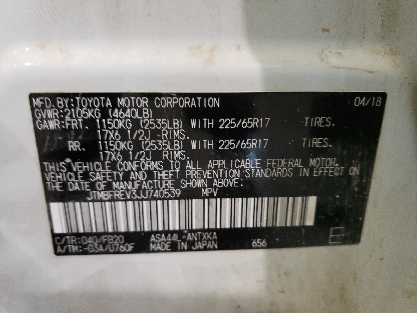 Photo 10 from auction – 2018 TOYOTA RAV4 LE with VIN JTMBFREV3JJ740539