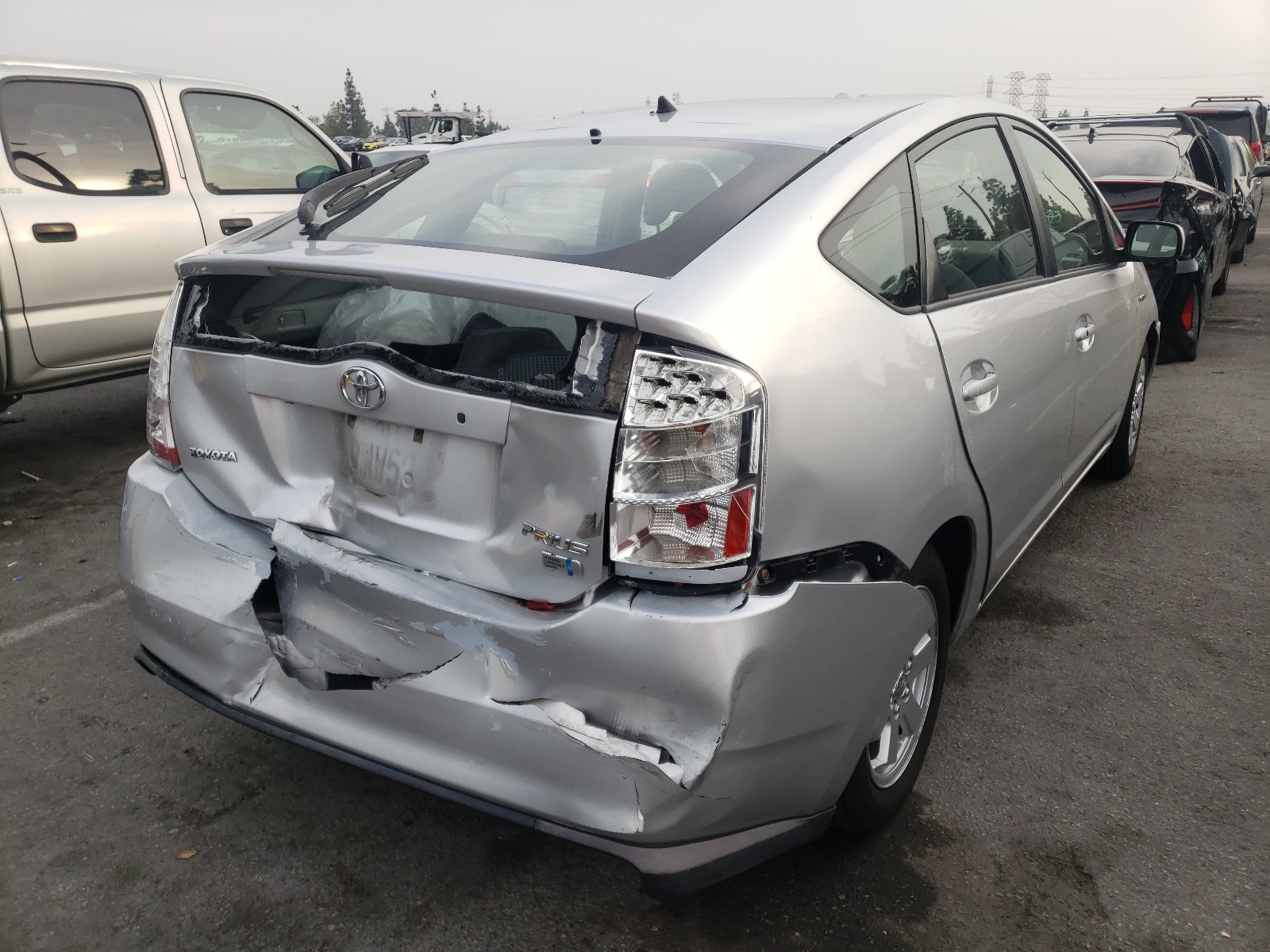 Photo 4 from auction – 2008 TOYOTA PRIUS with VIN JTDKB20U687699610