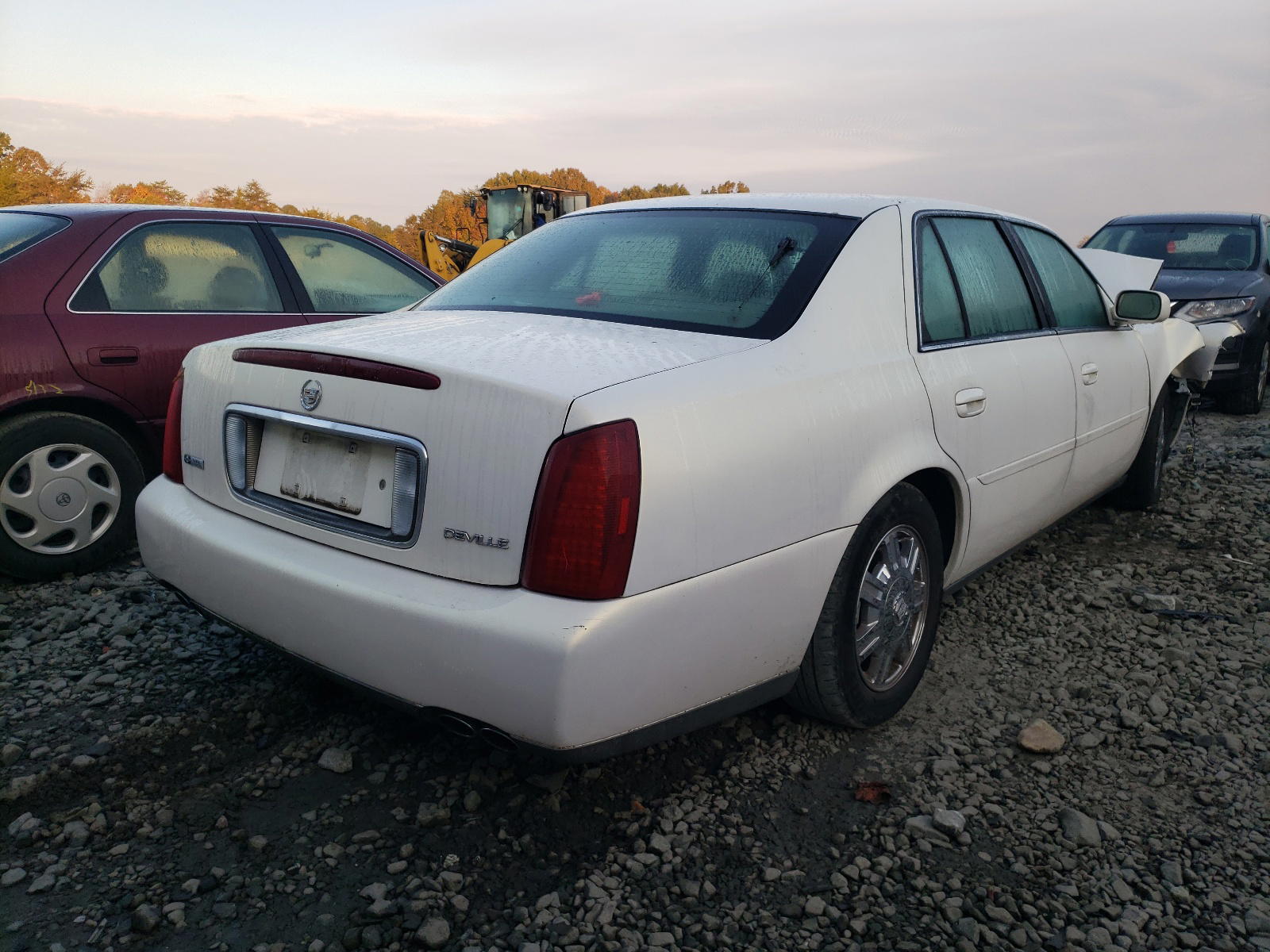 Photo 4 from auction – 2004 CADILLAC DEVILLE with VIN 1G6KD54Y34U154097