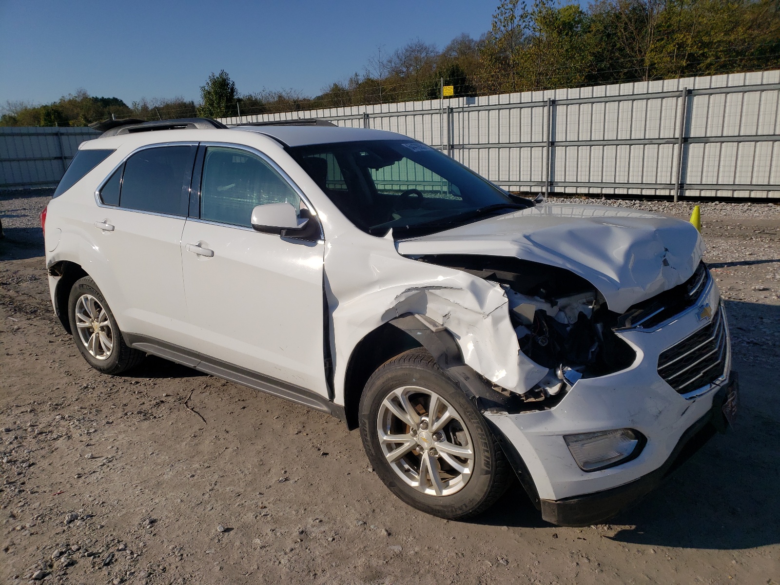 CHEVROLET EQUINOX LT 2017 with VIN 2GNALCEK8H1616639 - Photo from auction