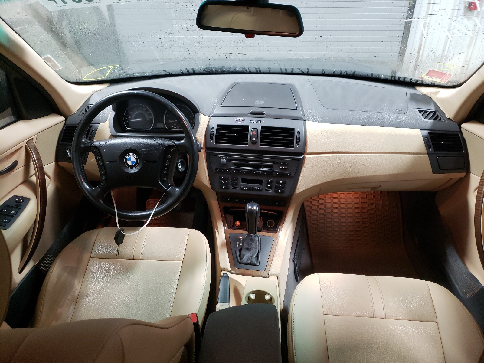 Photo 9 from auction – 2004 BMW X3 2.5I with VIN WBXPA73434WC41725