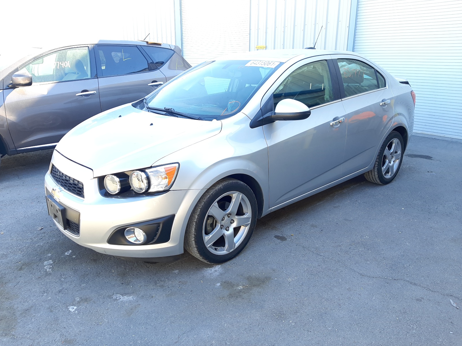 Photo 2 from auction – 2015 CHEVROLET SONIC LTZ with VIN 1G1JE5SB3F4187357