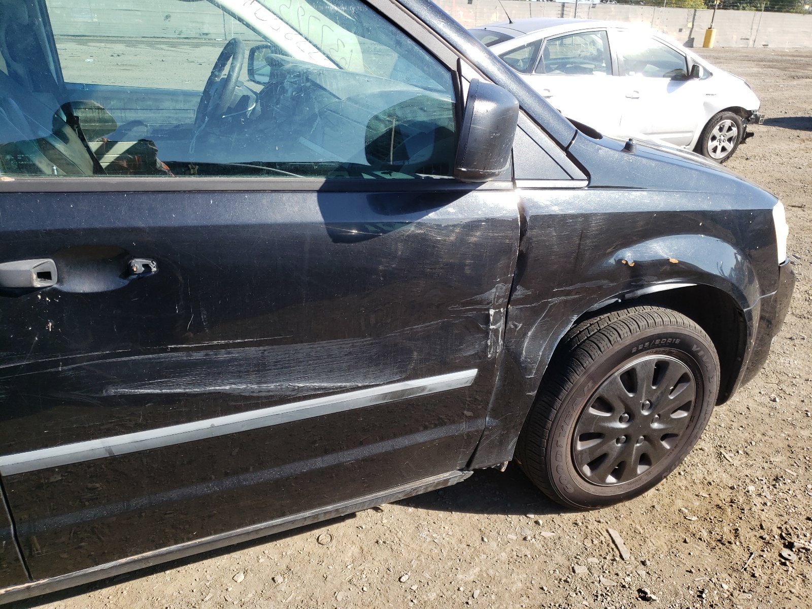 Photo 9 from auction – 2008 DODGE GRAND CARA with VIN 2D8HN44H38R727972