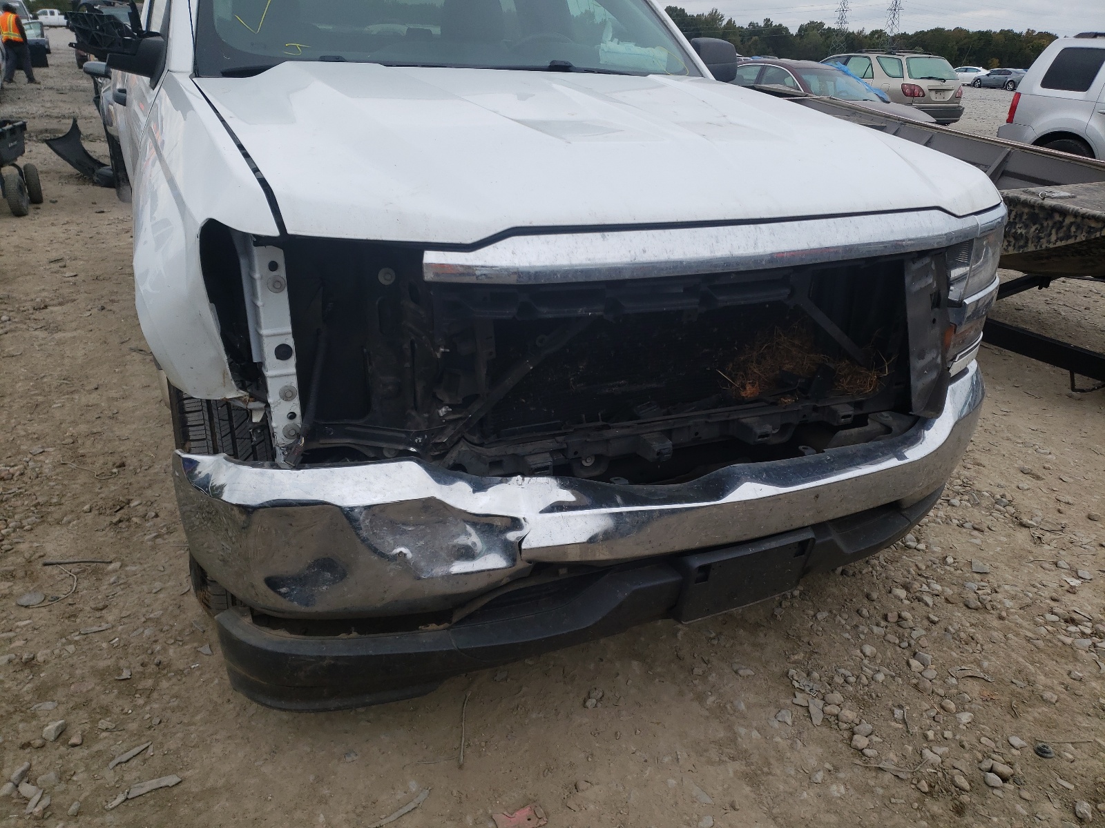 Photo 9 from auction – 2016 CHEVROLET SILVERADO with VIN 1GCNCNEH2GZ343584