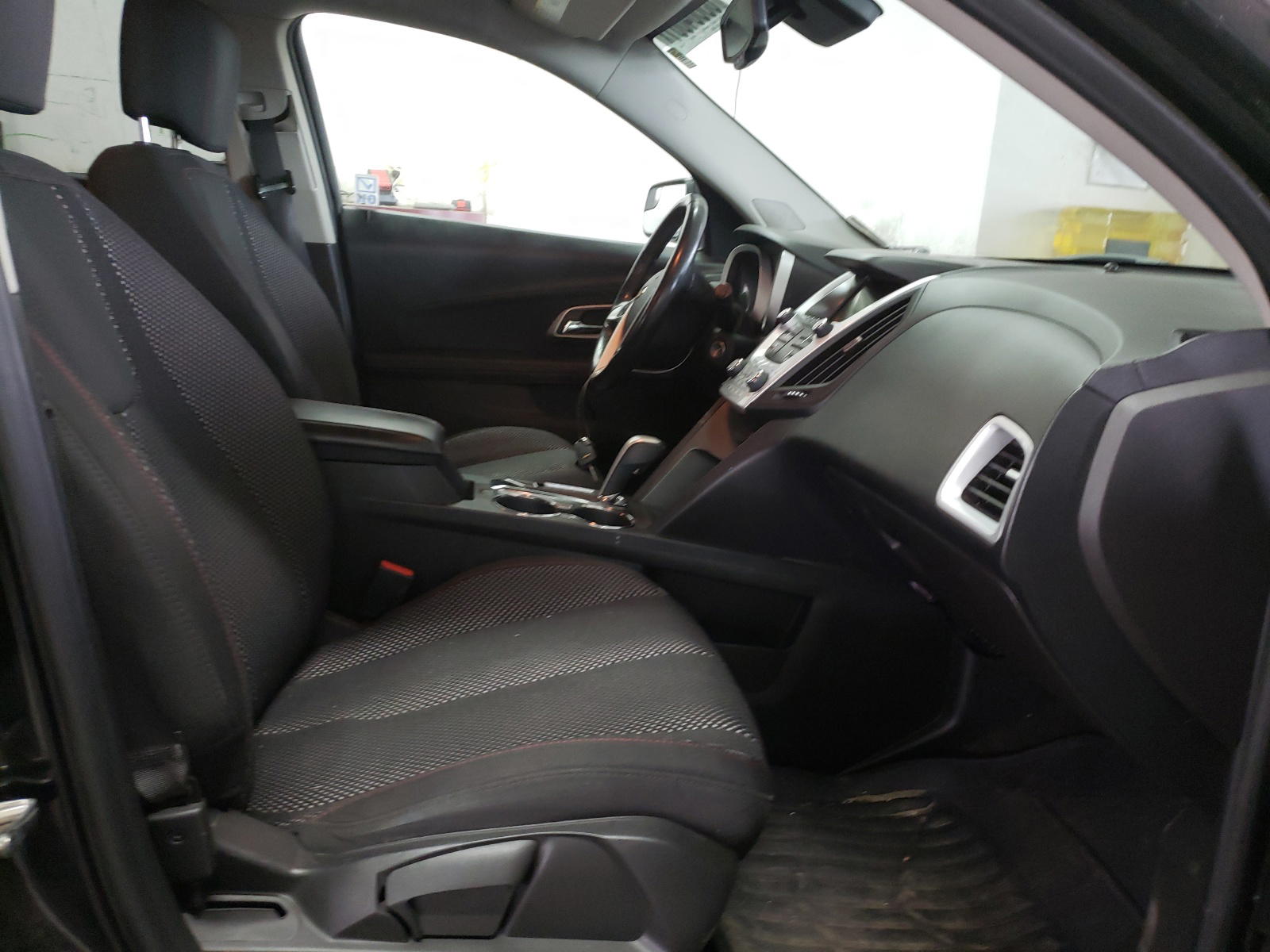 Photo 5 from auction – 2012 CHEVROLET EQUINOX LT with VIN 2GNFLNE55C6350536