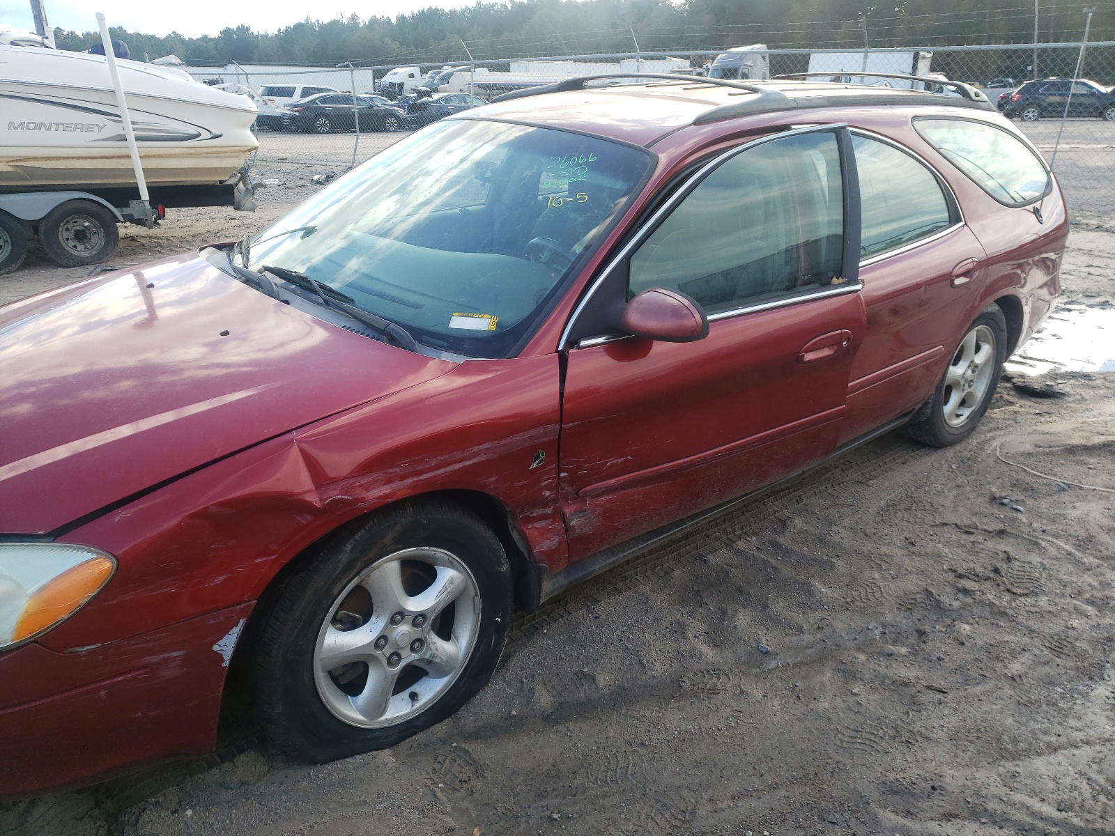 Photo 9 from auction – 2001 FORD TAURUS SE with VIN 1FAFP58271G243408