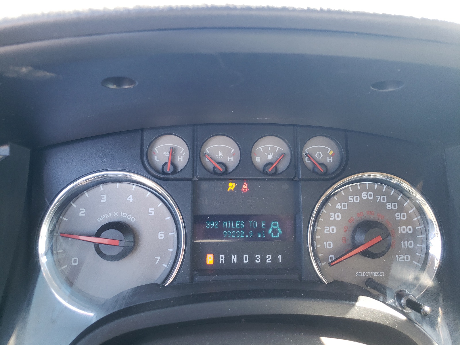Photo 8 from auction – 2009 FORD F150 SUPER with VIN 1FTRW12839FB25597