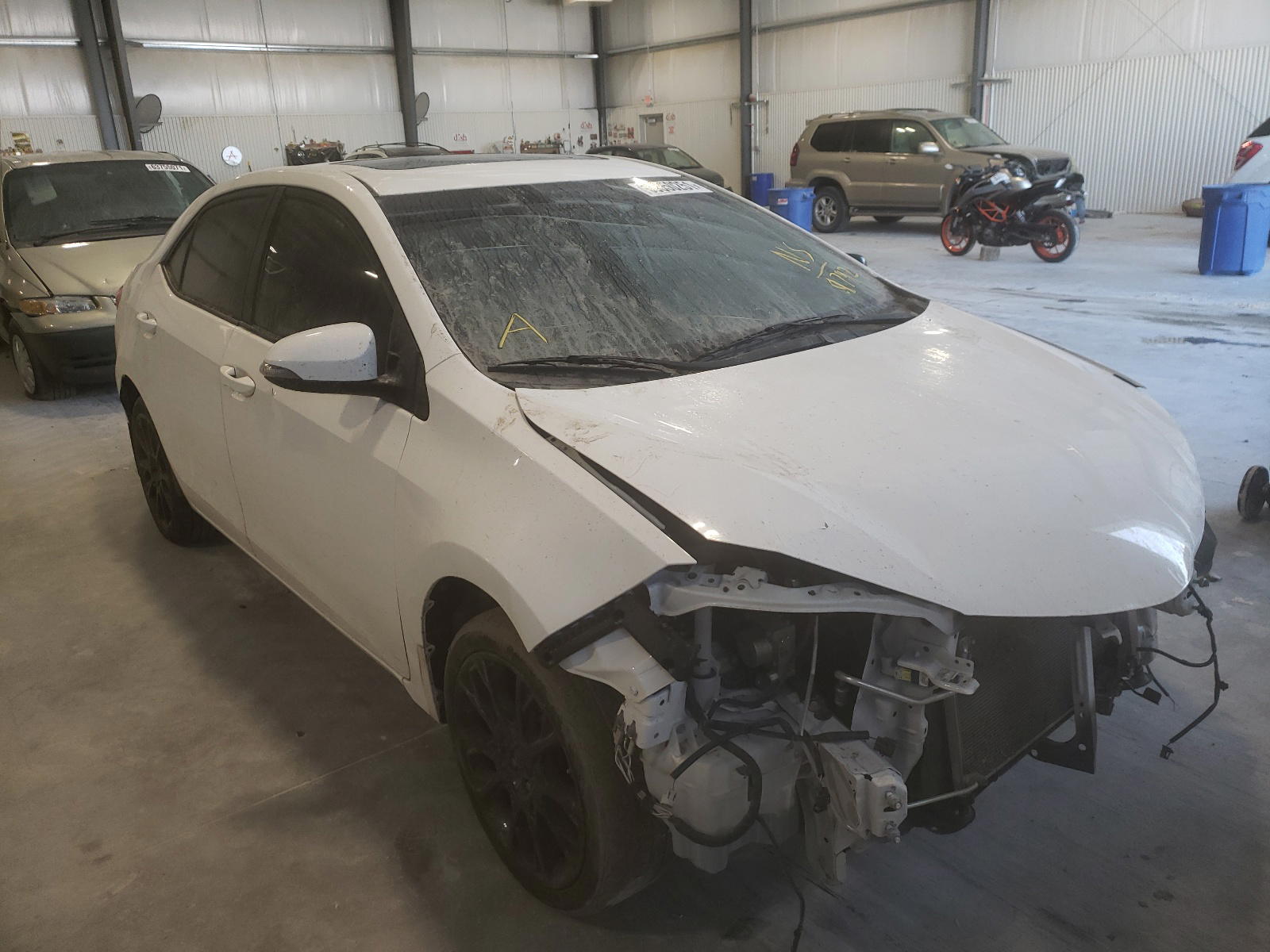 TOYOTA COROLLA 2016 with VIN 2T1BURHE3GC509792 - Photo from auction