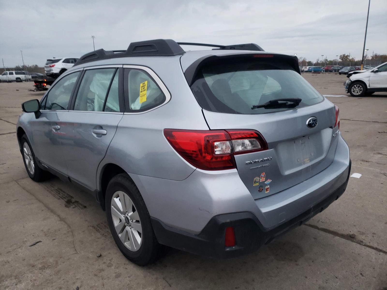 Photo 3 from auction – 2018 SUBARU OUTBACK 2. with VIN 4S4BSAAC0J3264137