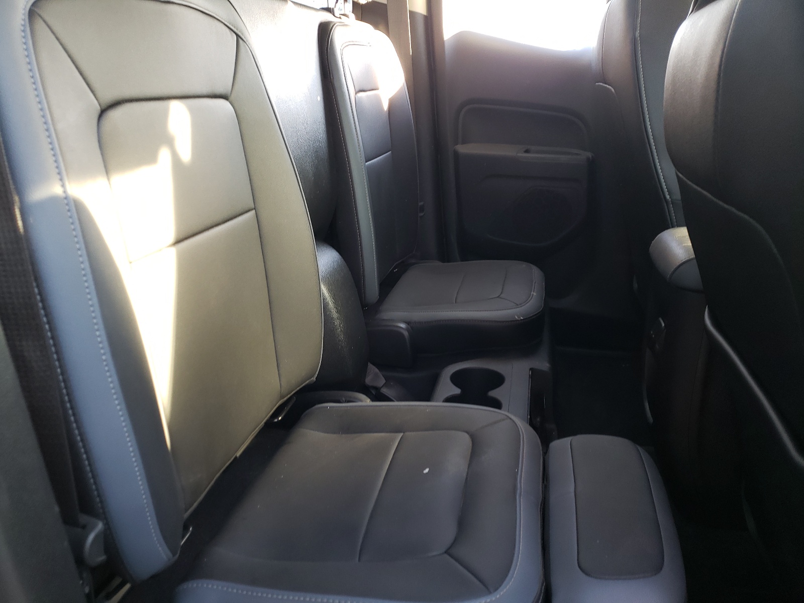 Photo 6 from auction – 2017 CHEVROLET COLORADO Z with VIN 1GCHTDEN3H1308632