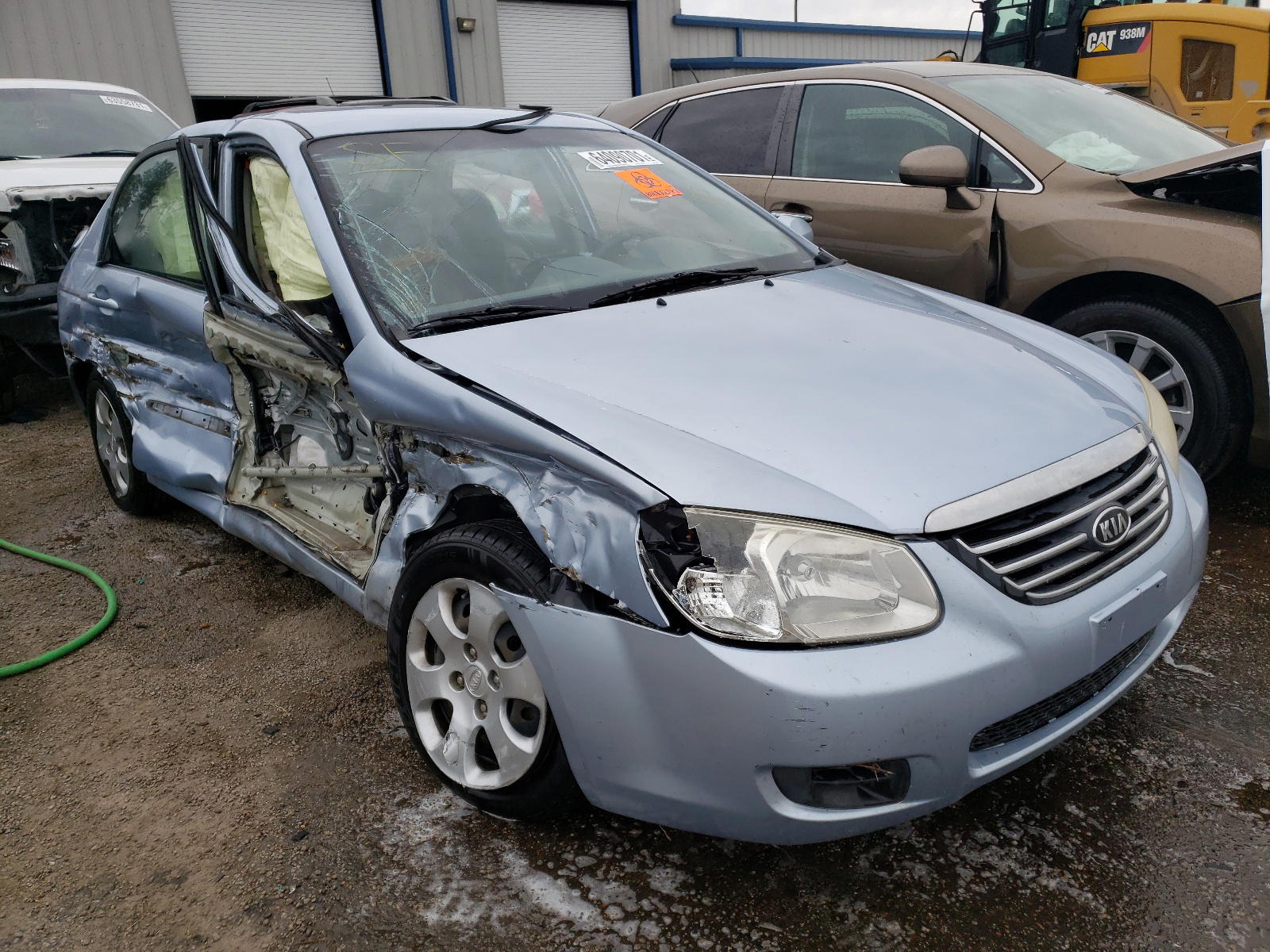 KIA SPECTRA EX 2008 with VIN KNAFE121685573438 - Photo from auction