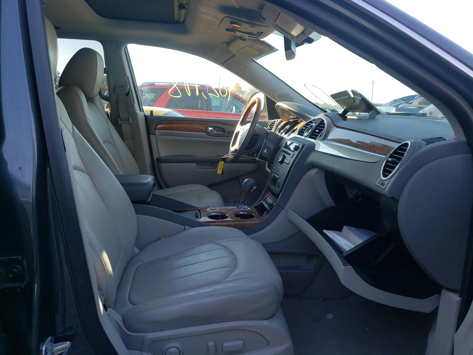 Photo 5 from auction – 2011 BUICK ENCLAVE CX with VIN 5GAKVBED1BJ287669