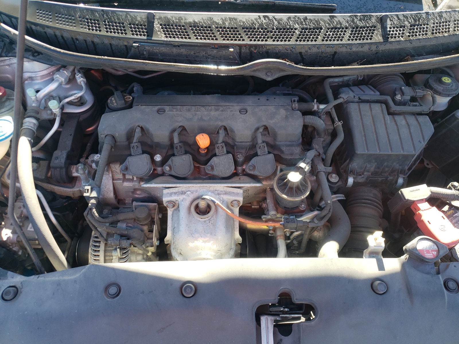 Photo 7 from auction – 2011 HONDA CIVIC LX with VIN 19XFA1F50BE044090
