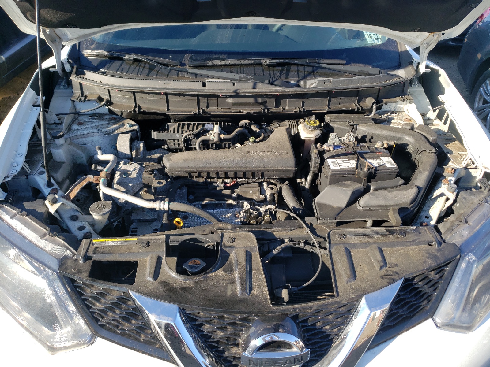 Photo 7 from auction – 2016 NISSAN ROGUE S with VIN KNMAT2MV1GP669988