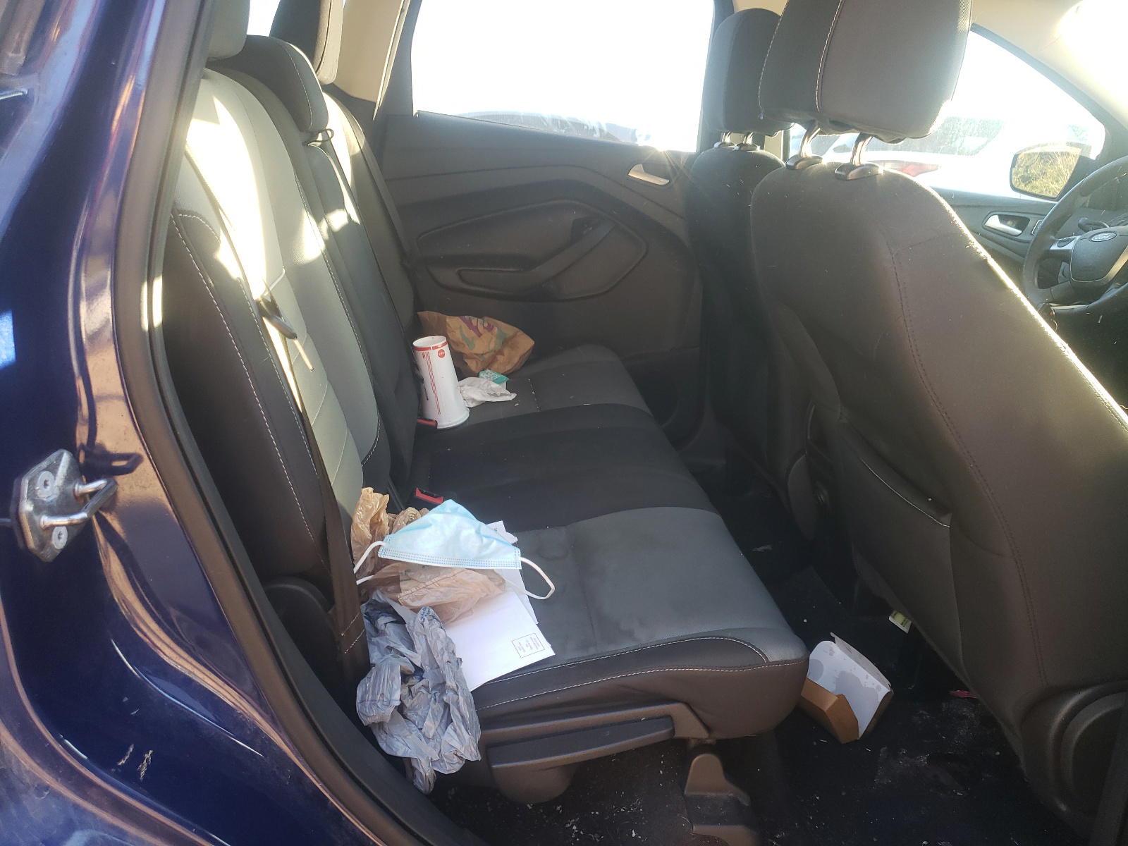 Photo 6 from auction – 2015 FORD ESCAPE SE with VIN 1FMCU0G78FUB24342