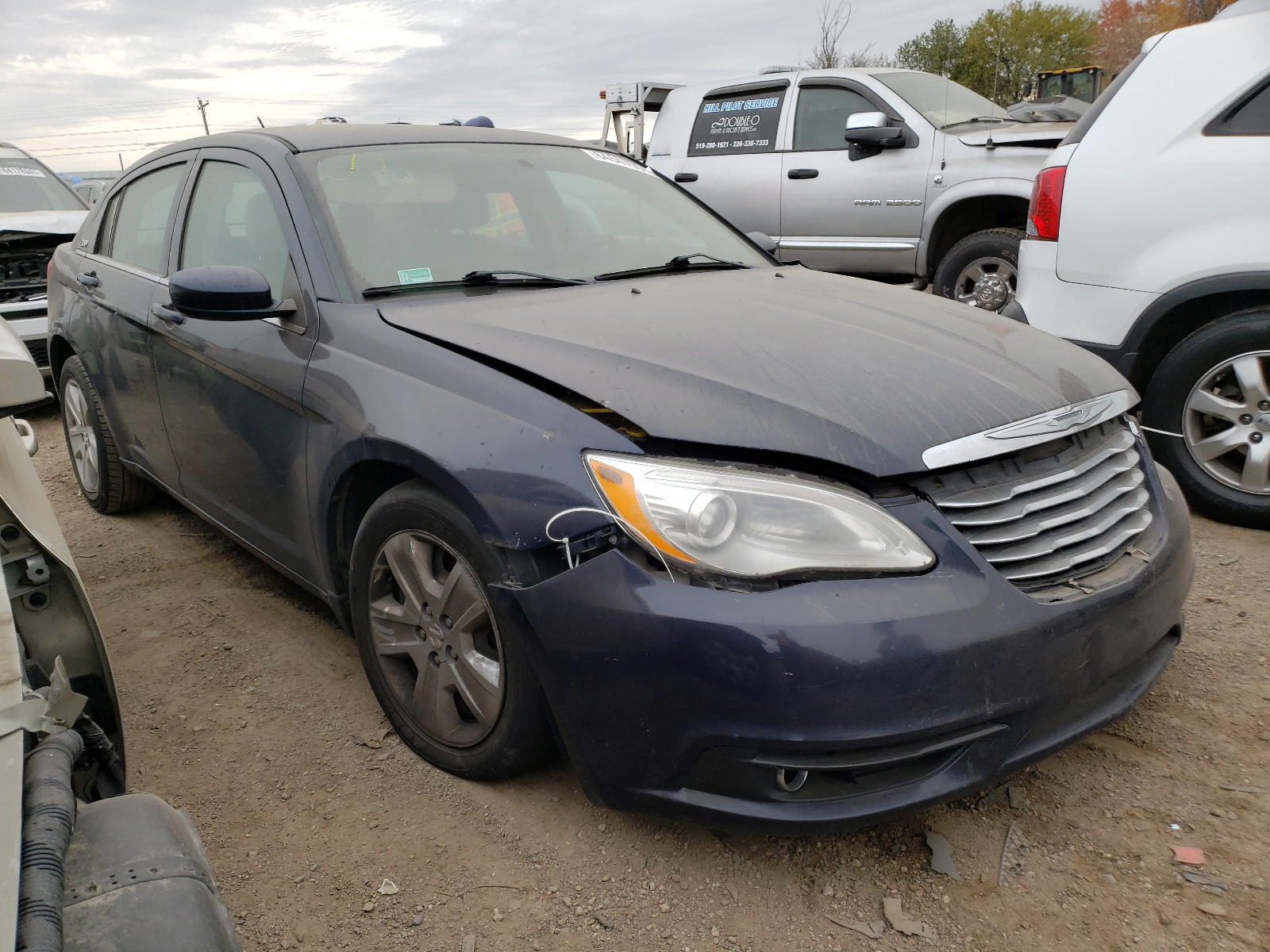 CHRYSLER 200 LX 2013 with VIN 1C3CCBAG5DN559388 - Photo from auction