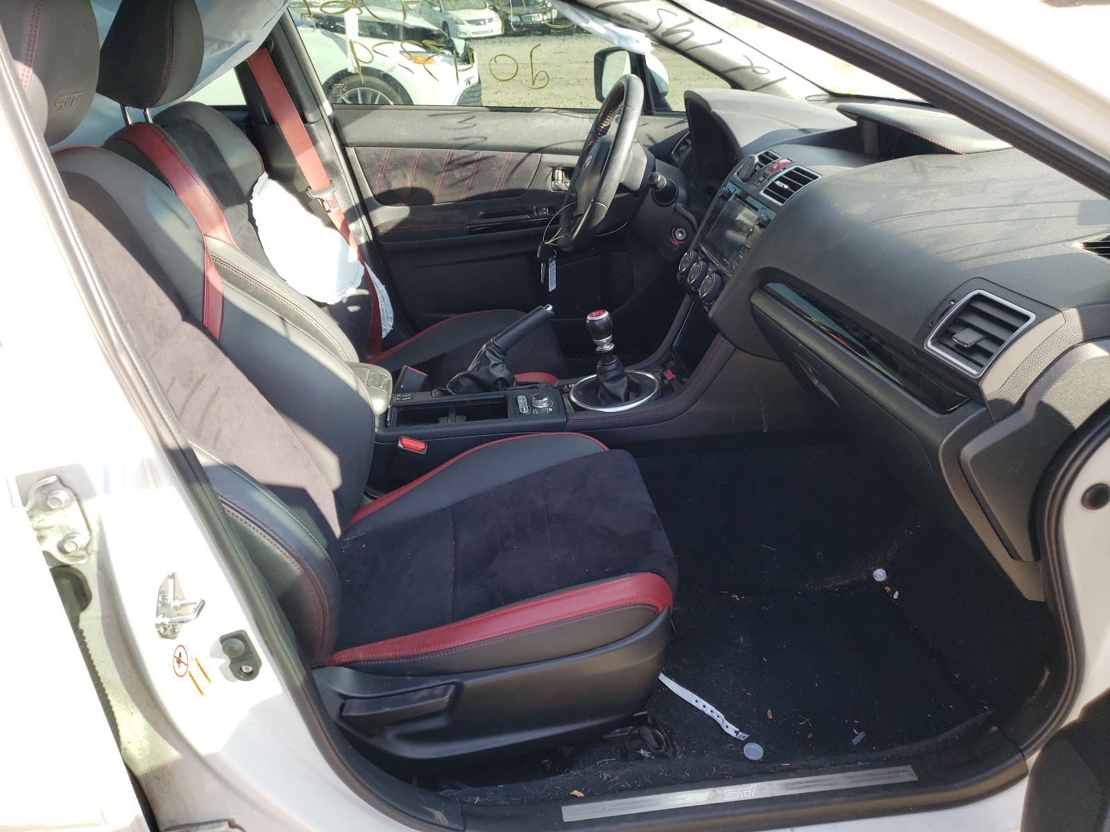 Photo 5 from auction – 2018 SUBARU WRX STI with VIN JF1VA2M65J9809865