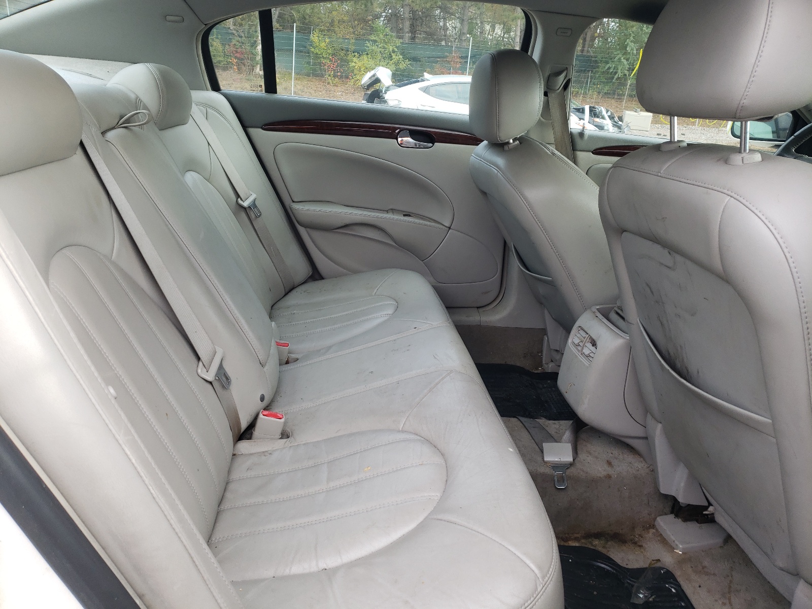 Photo 6 from auction – 2007 BUICK LUCERNE CX with VIN 1G4HD572X7U209806