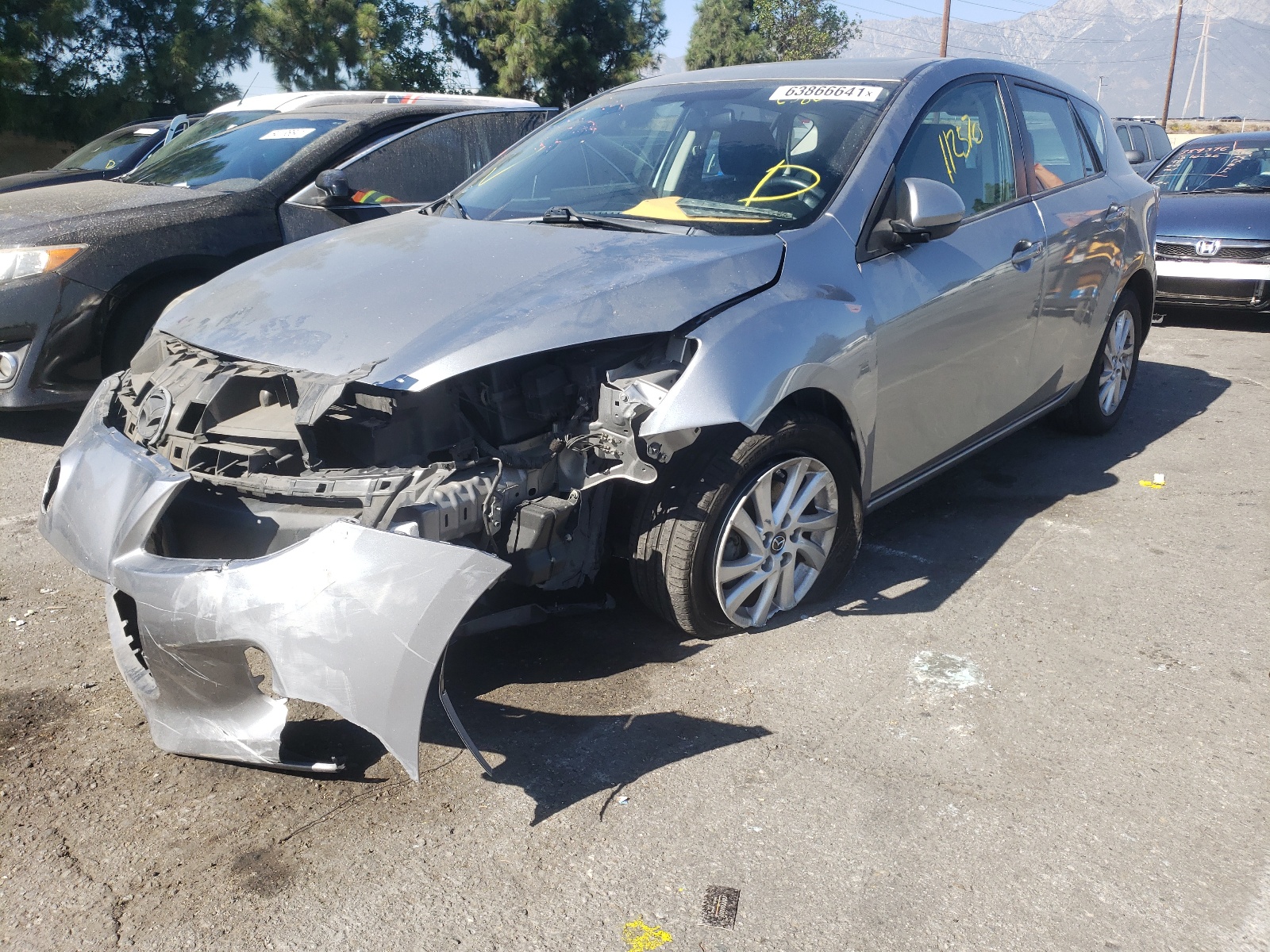 Photo 2 from auction – 2013 MAZDA 3 I with VIN JM1BL1L7XD1753887