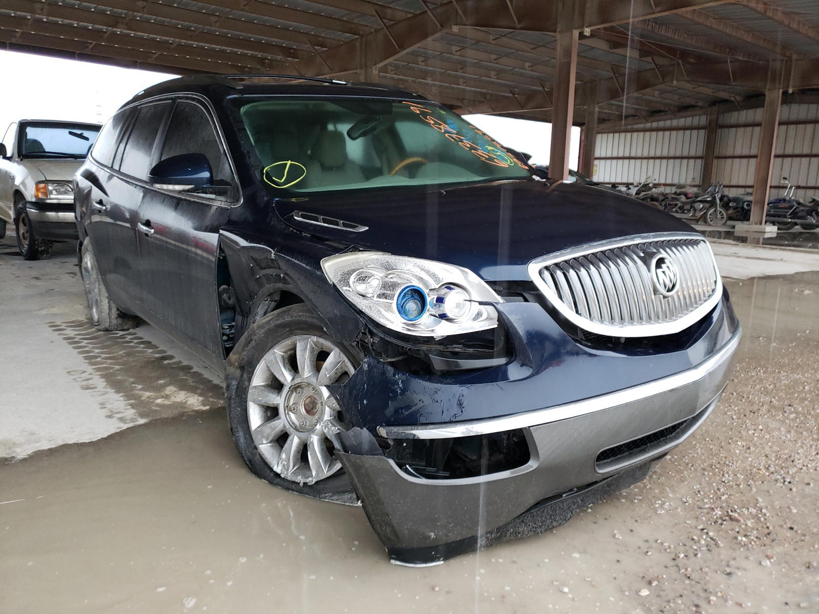 BUICK ENCLAVE 2012 with VIN 5GAKVDEDXCJ236961 - Photo from auction
