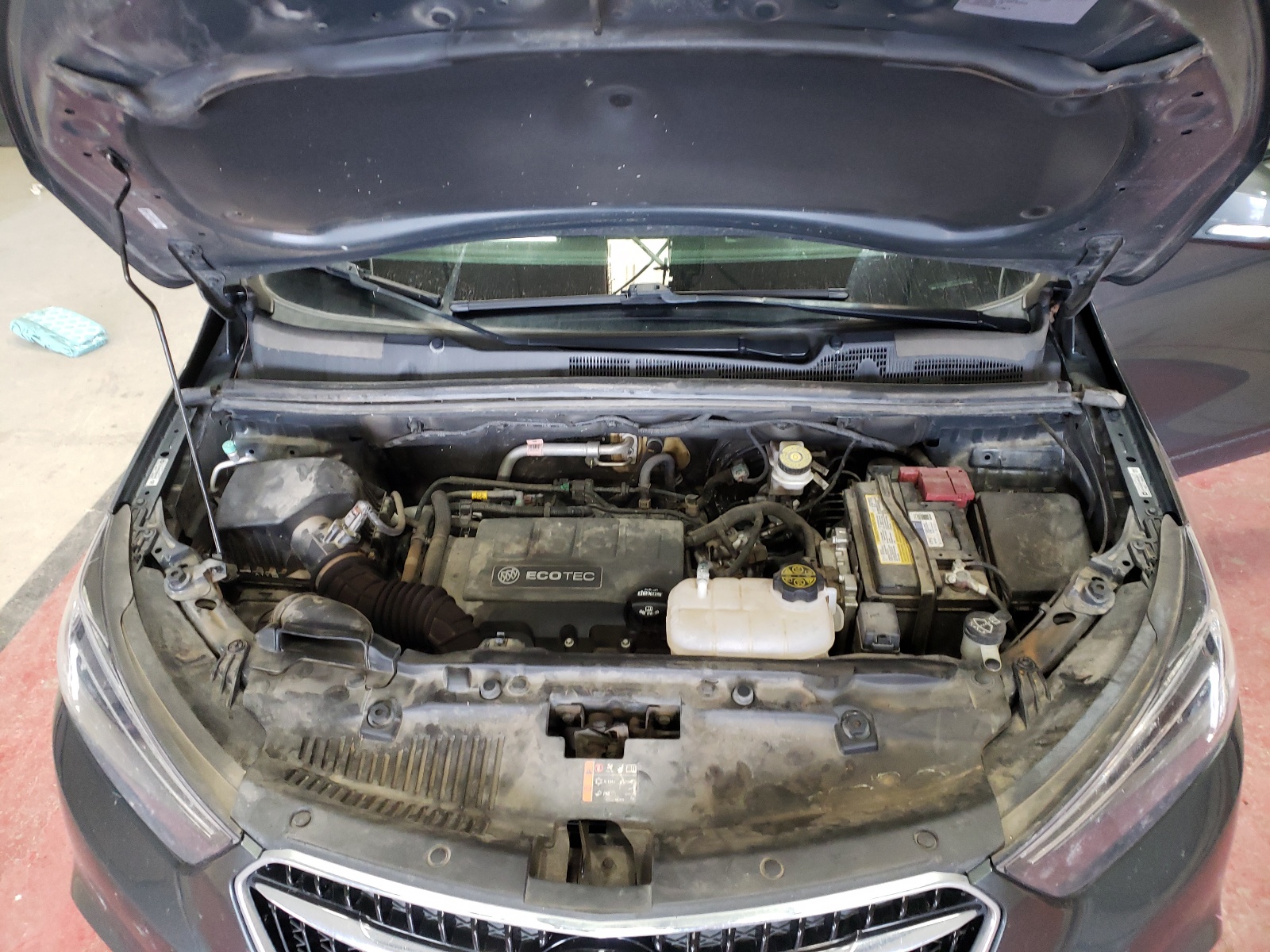 Photo 7 from auction – 2018 BUICK ENCORE PRE with VIN KL4CJASBXJB567265