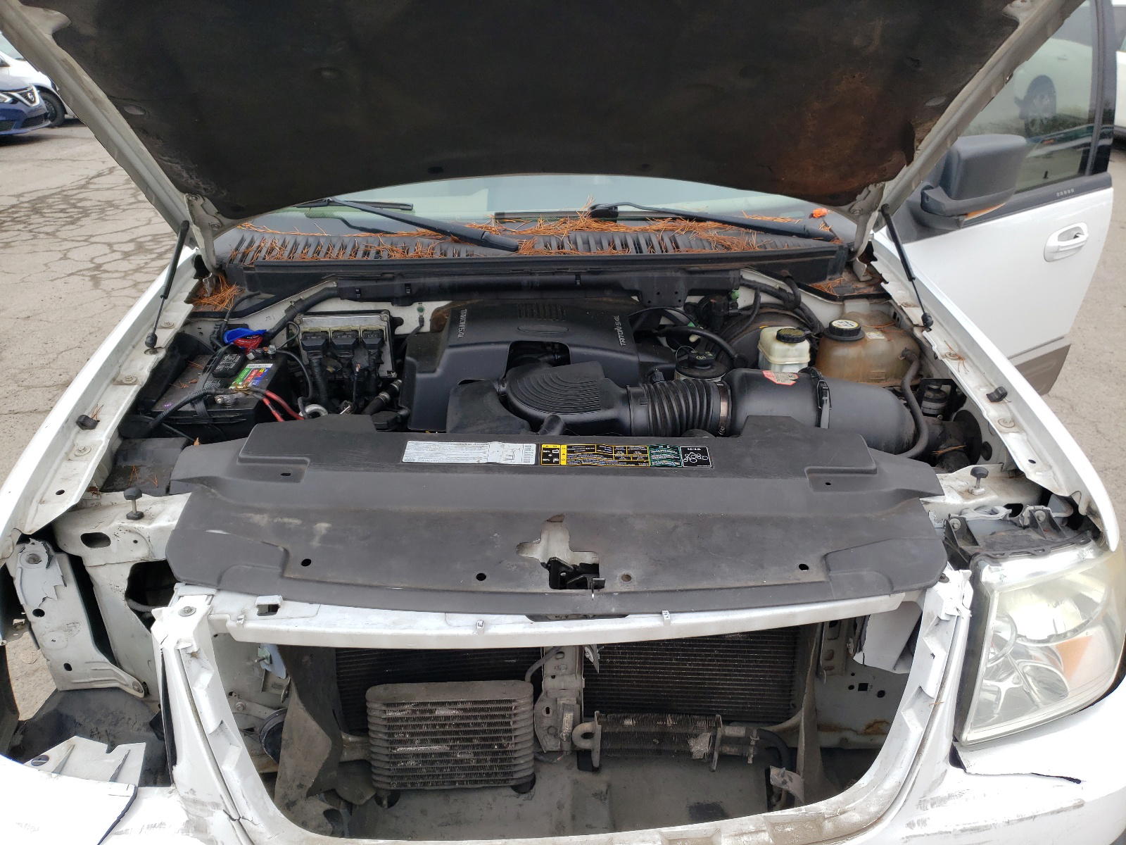 Photo 7 from auction – 2003 FORD EXPEDITION with VIN 1FMFU18L73LB03336