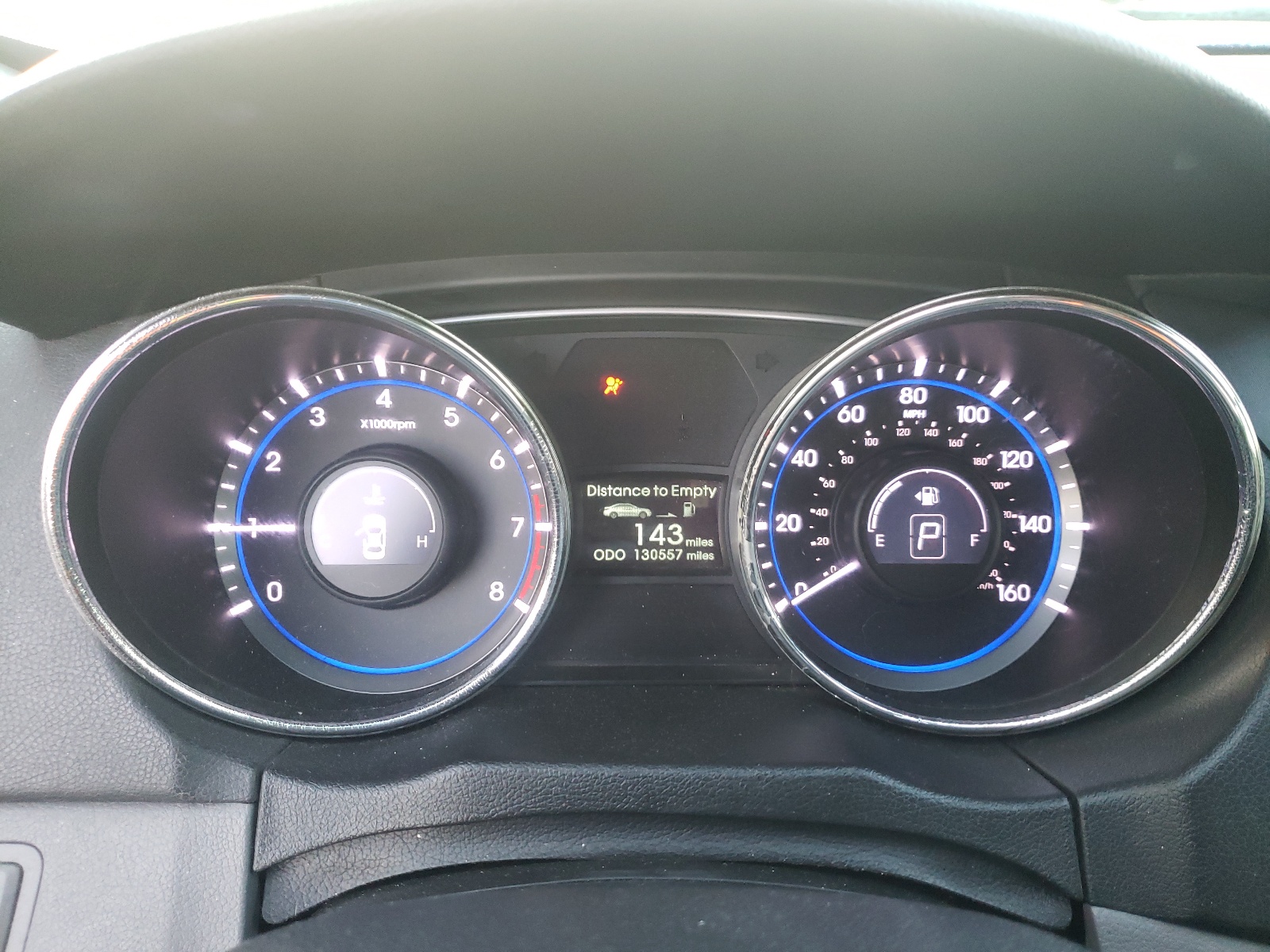 Photo 8 from auction – 2011 HYUNDAI SONATA GLS with VIN 5NPEB4AC4BH022640