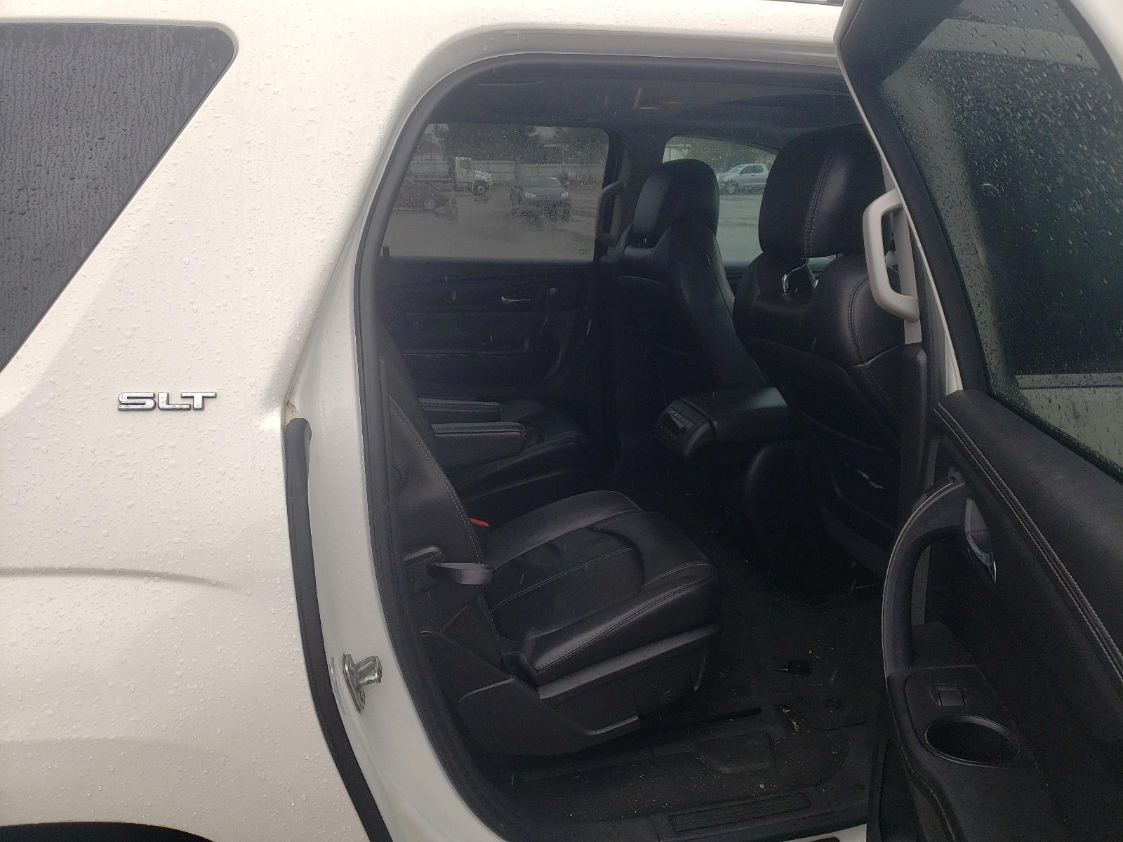 Photo 6 from auction – 2015 GMC ACADIA SLT with VIN 1GKKVRKD9FJ322190