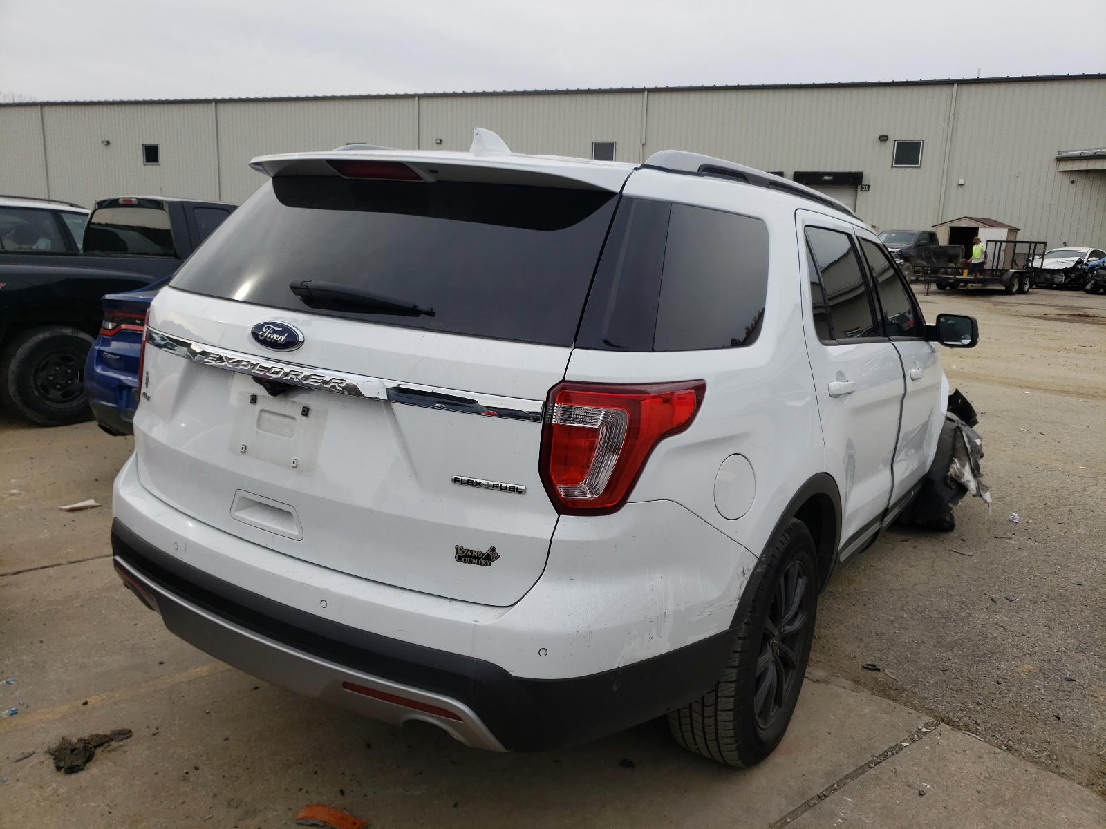 Photo 4 from auction – 2016 FORD EXPLORER X with VIN 1FM5K7D86GGA24096