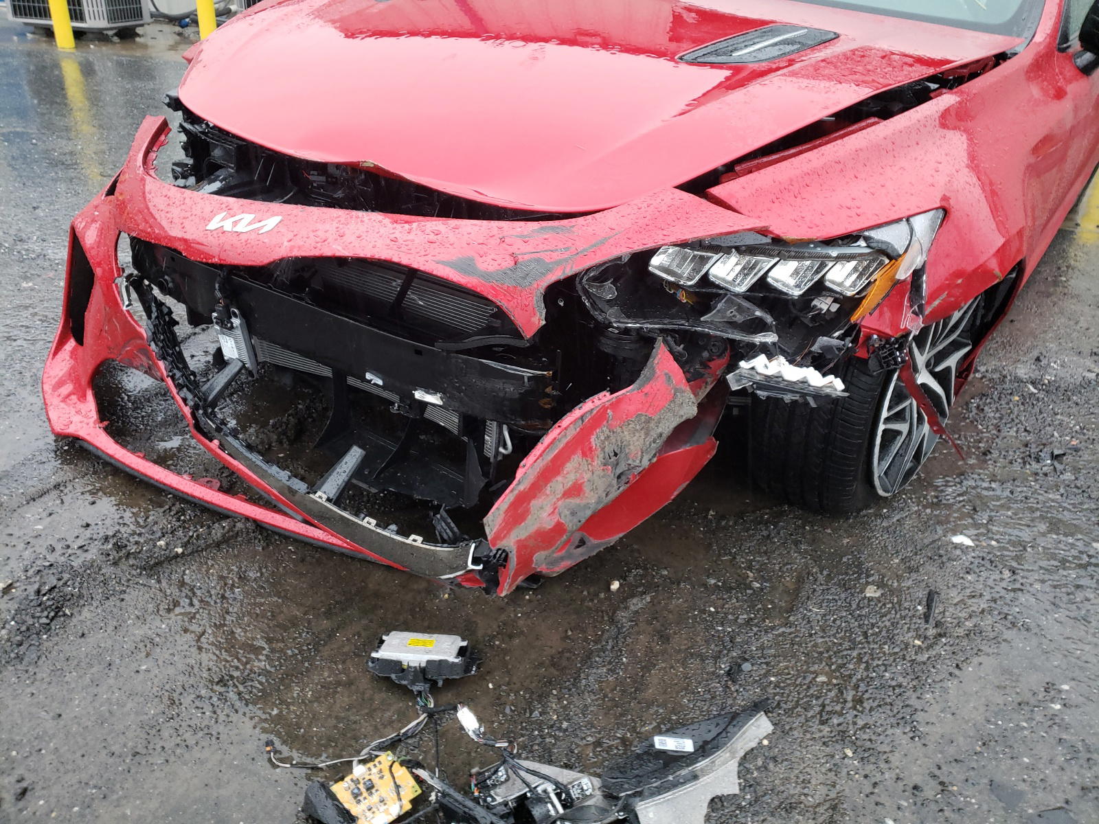 Photo 9 from auction – 2022 KIA STINGER GT with VIN KNAE35LD2N6107769