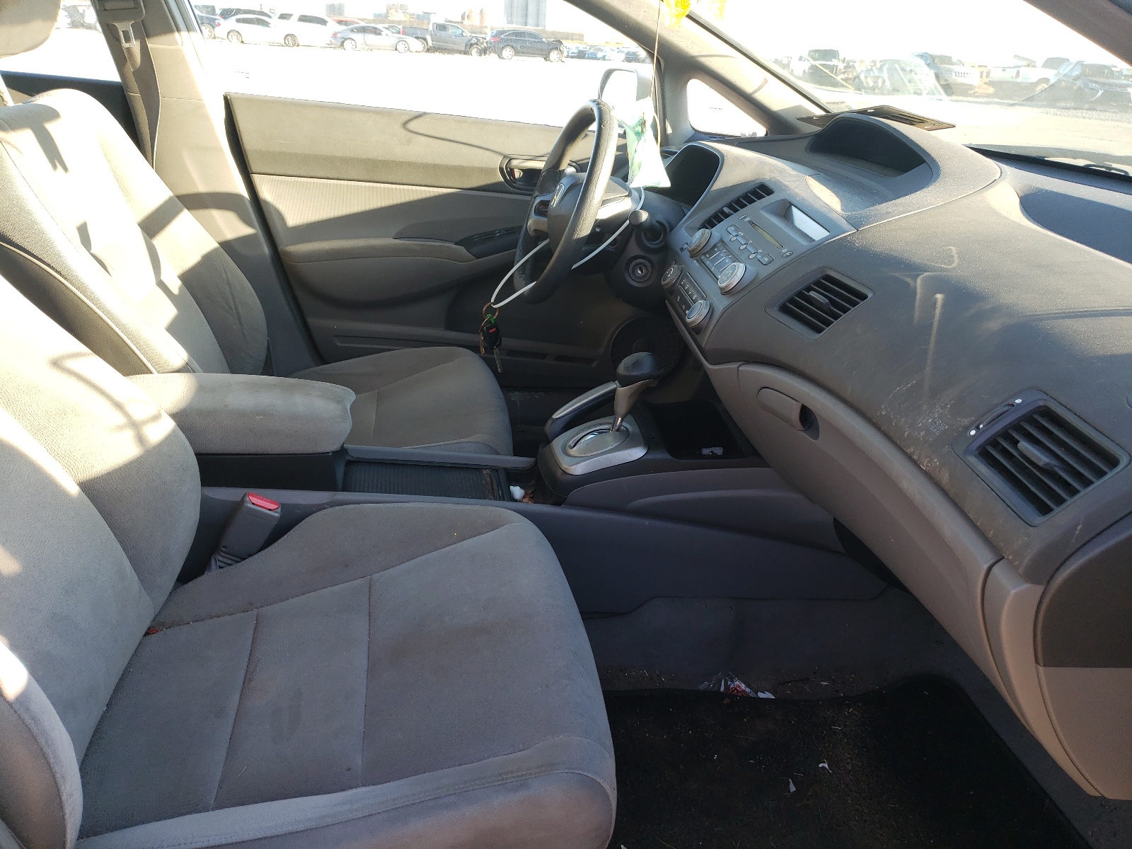 Photo 5 from auction – 2008 HONDA CIVIC with VIN 2HGFA165X8H339731