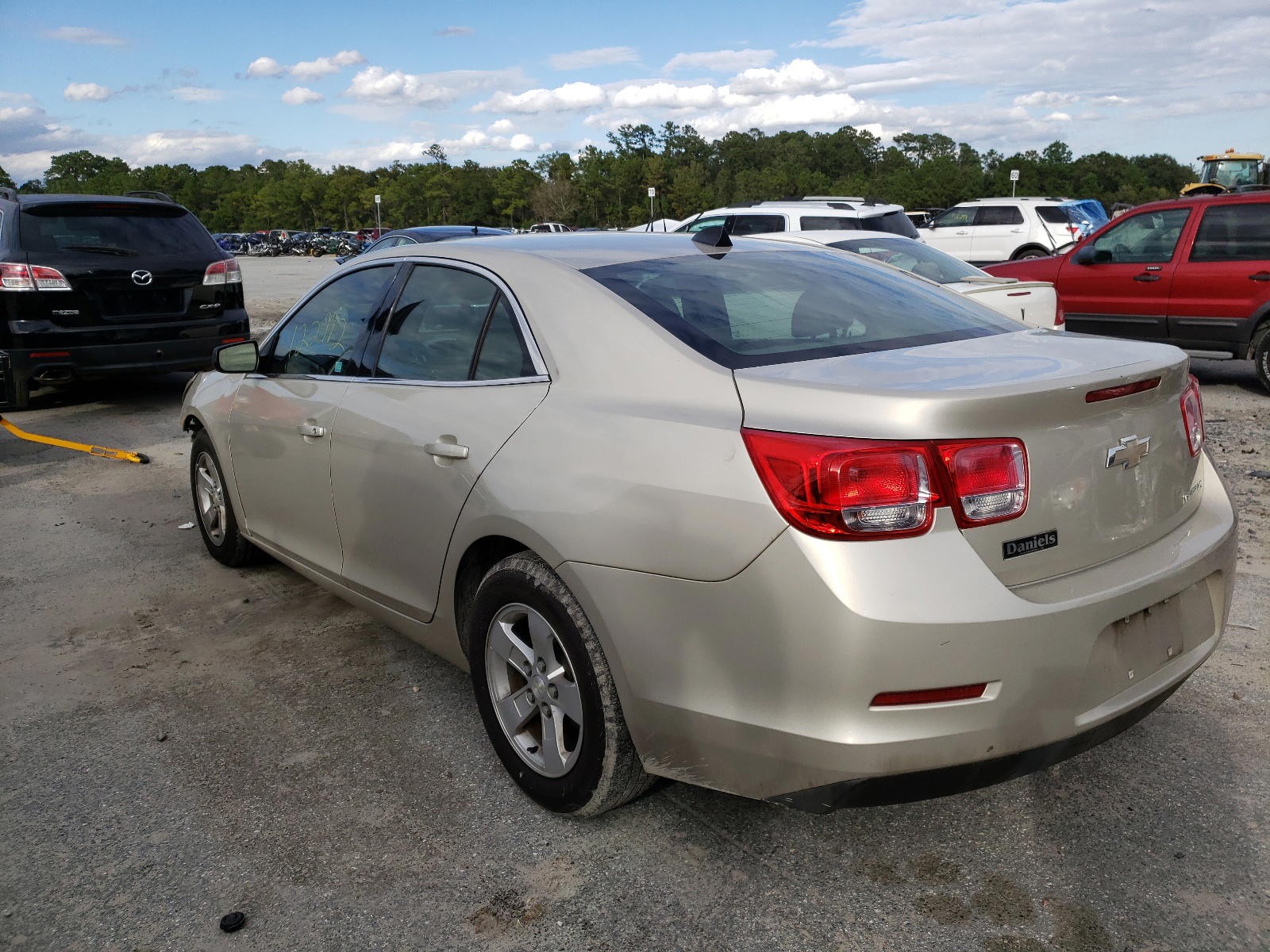 Photo 3 from auction – 2014 CHEVROLET MALIBU LS with VIN 1G11B5SL0EF117495