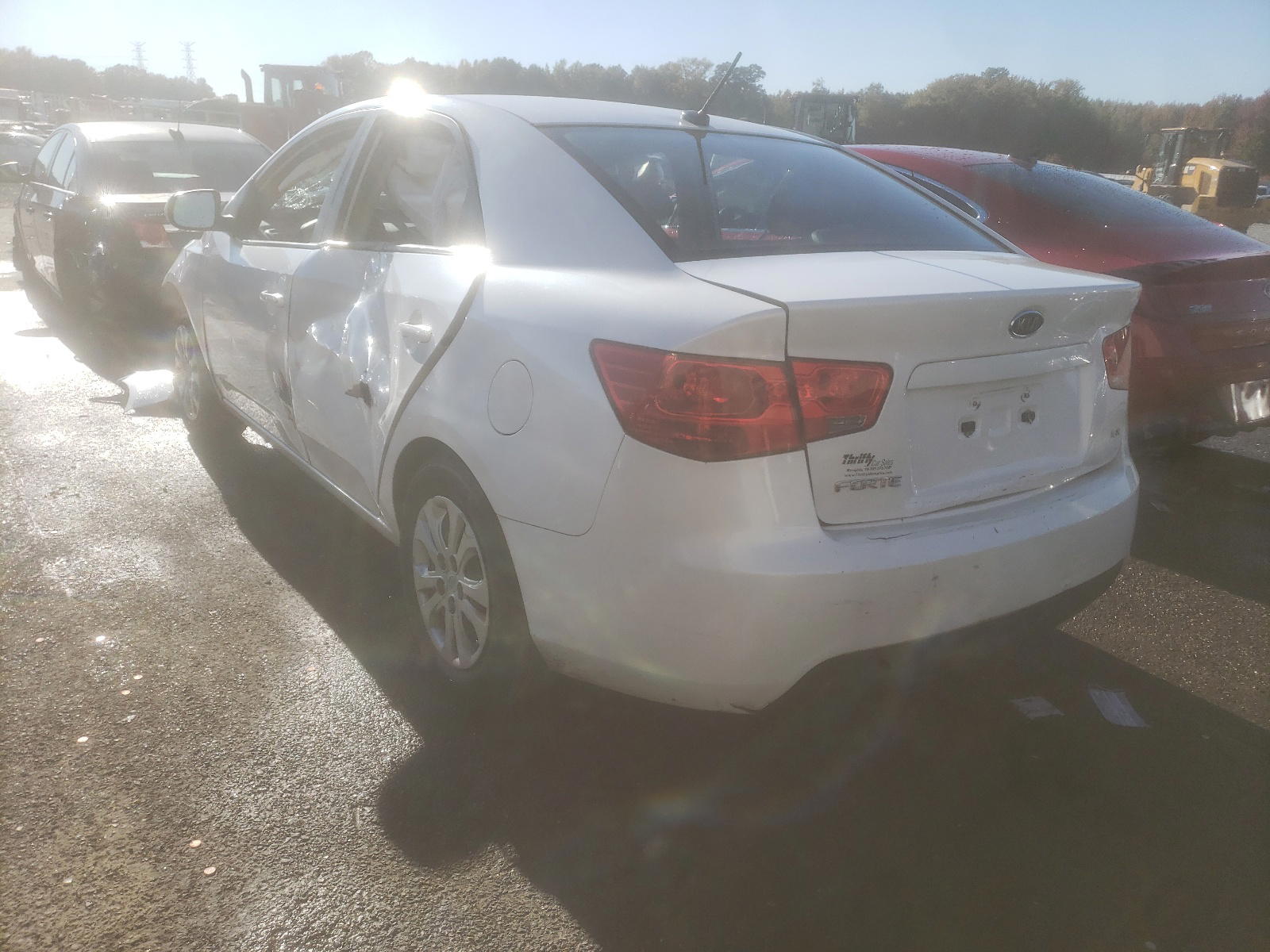 Photo 3 from auction – 2013 KIA FORTE EX with VIN KNAFU4A28D5687367