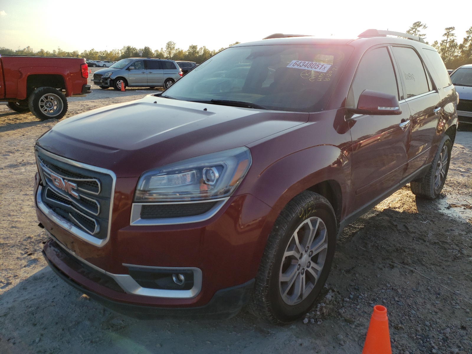 Photo 2 from auction – 2016 GMC ACADIA SLT with VIN 1GKKRSKDXGJ162320
